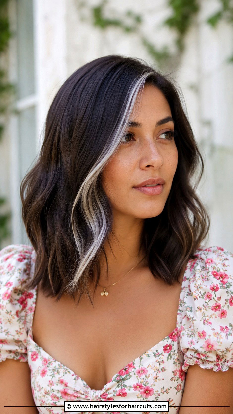 Mallen Streak Shoulder Length Hair - 25 mallen streak hairstyles - 25 mallen streak hairstyles
