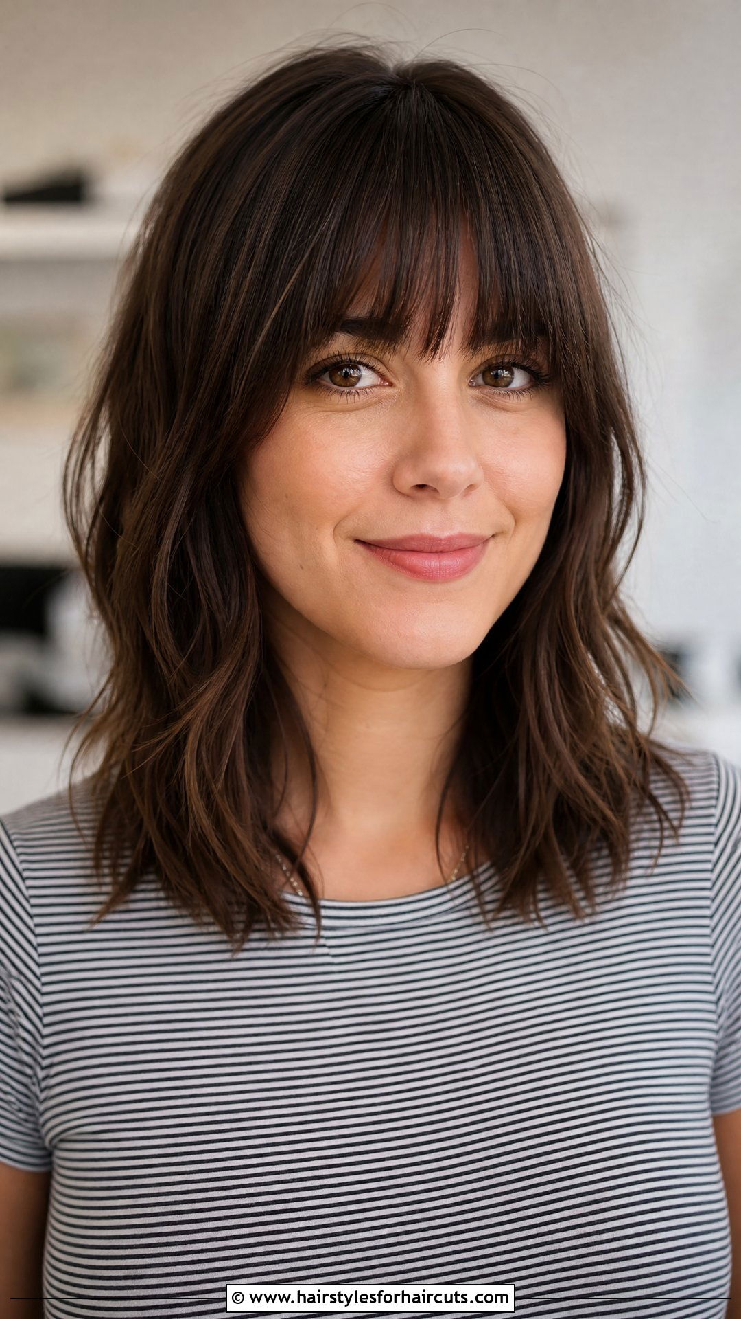 Medium Bottom Layer Haircut With Bangs - 25 medium bottom layer haircuts - 25 medium bottom layer haircuts