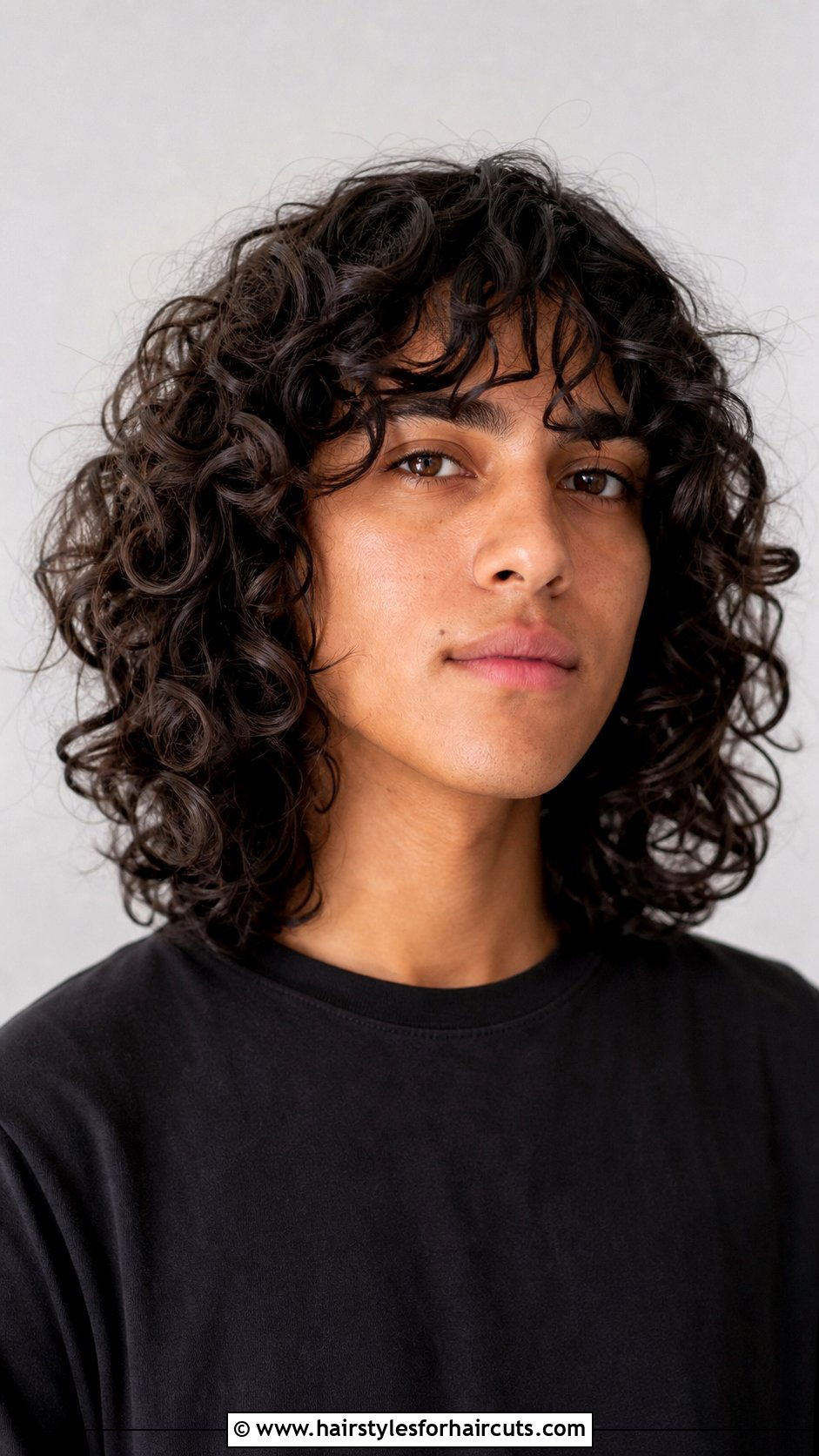 Medium Curly Layers - 25 gender neutral haircuts for curly hair - 25 gender neutral haircuts for curly hair