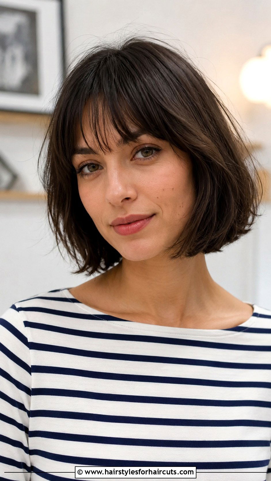 Medium French Bob With Eyelash Bangs - 25 hairstyles for medium hair with bangs - 25 hairstyles for medium hair with bangs