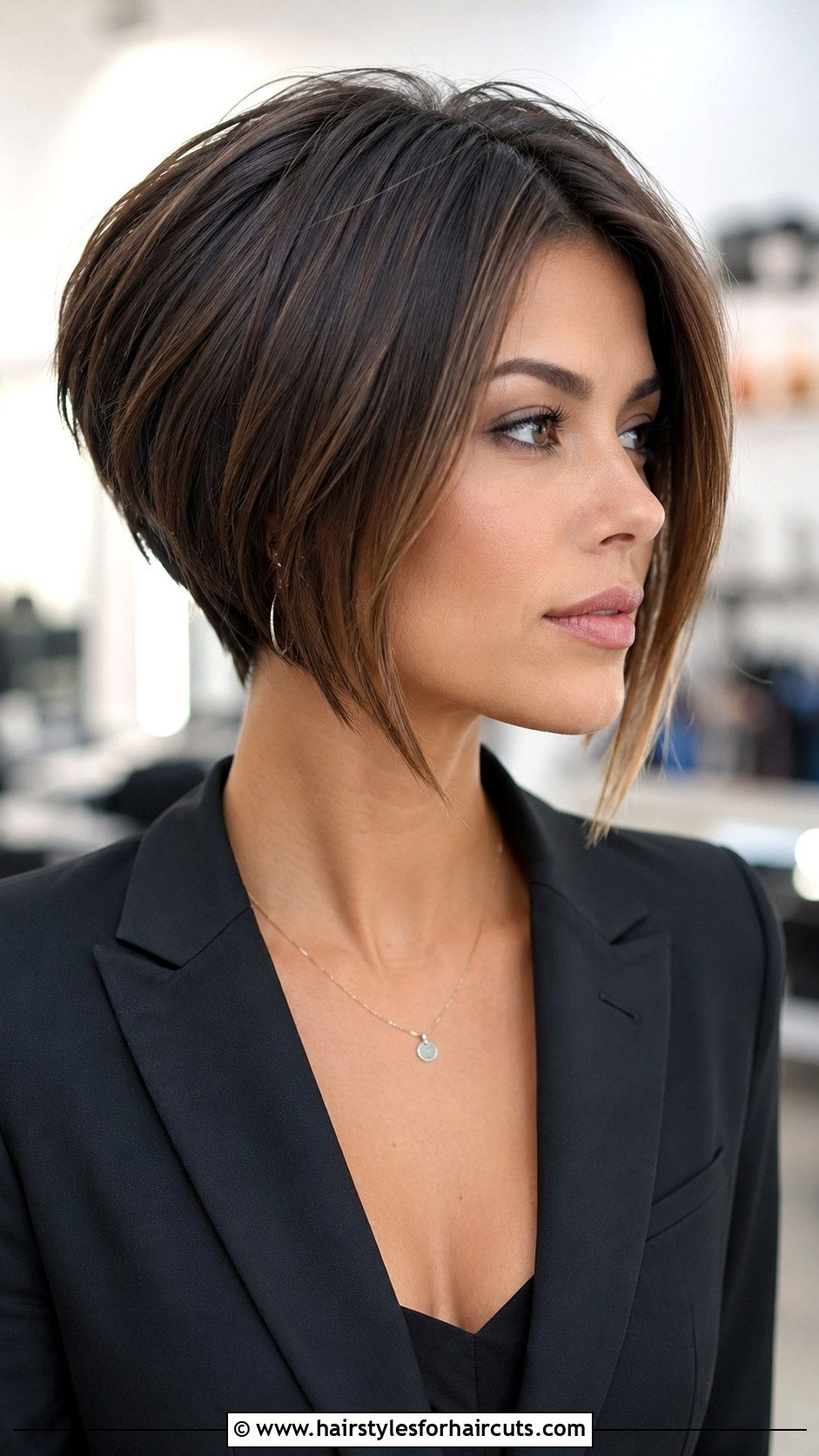 Medium Pixie Bob - 25 haircuts for medium length - 25 haircuts for medium length