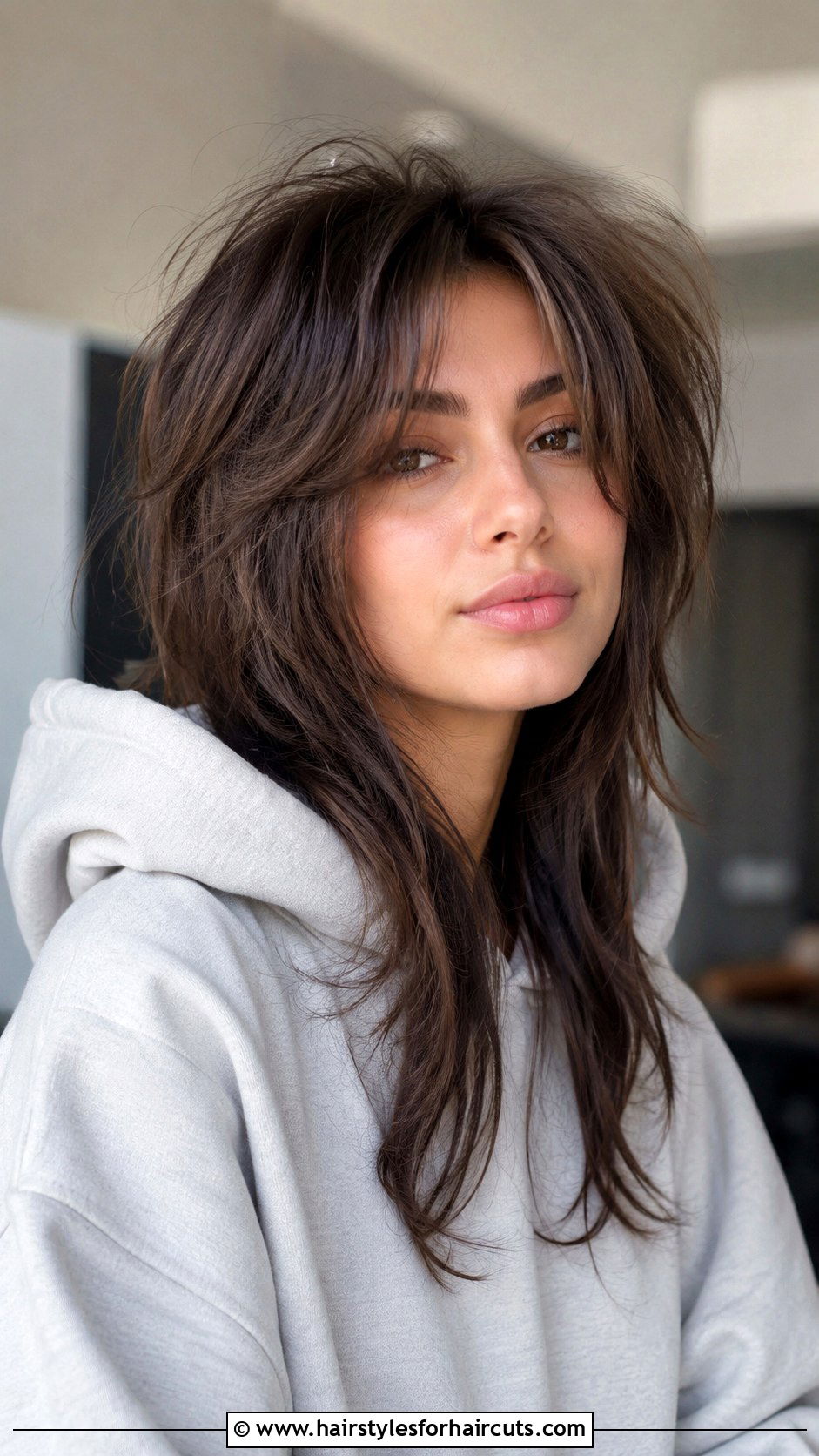 Medium Wolf Cut - 25 haircuts bend oregon - 25 haircuts bend oregon