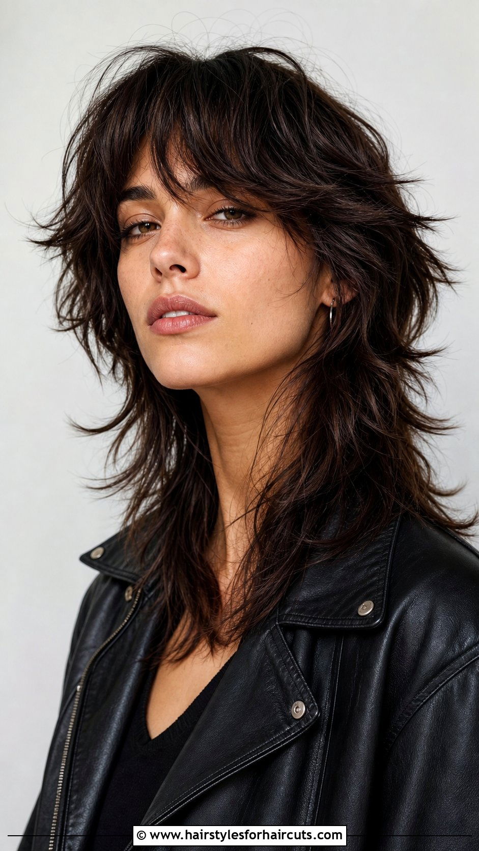 Medium Wolf Cut - 25 haircuts for women with medium length hair - 25 haircuts for women with medium length hair
