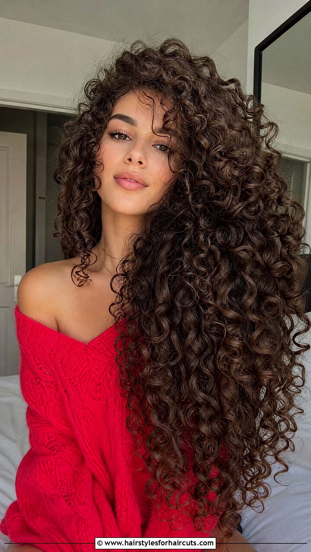 Mega Volume Permed Long Hair - 25 1980s hairstyles for long hair - 25 1980s hairstyles for long hair