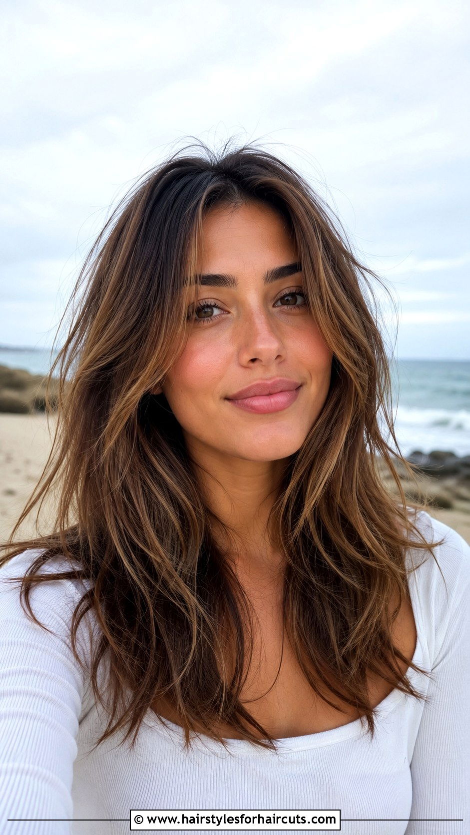 Messy Beach Waves With Face Framing Layers - 25 beach wave hairstyles for long hair - 25 beach wave hairstyles for long hair