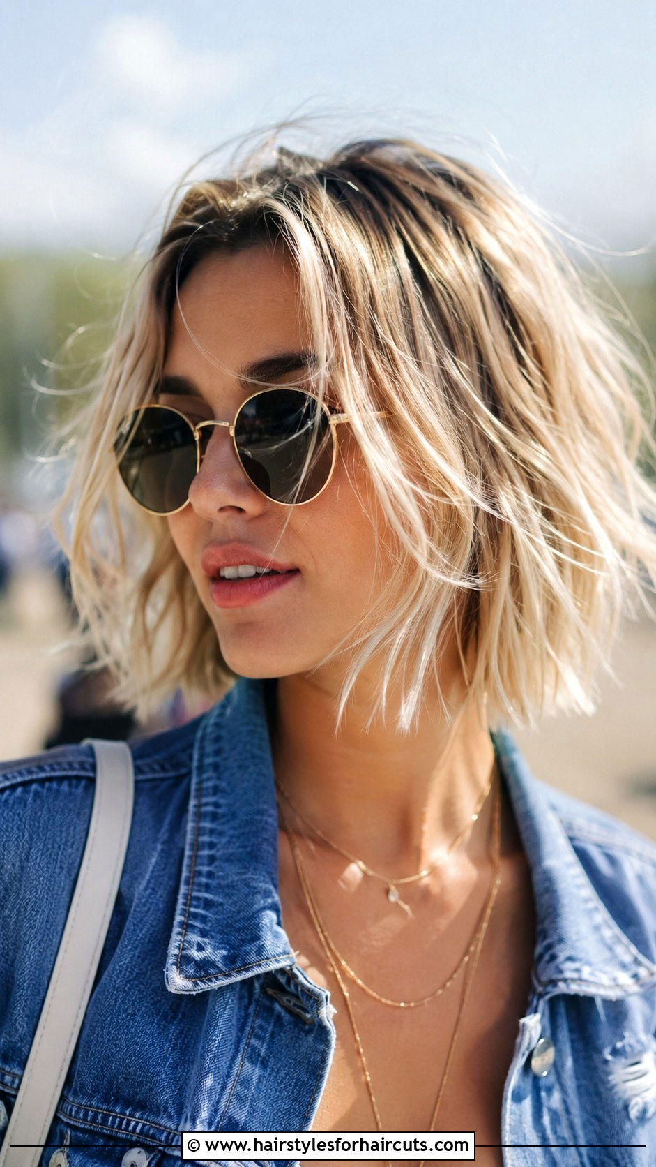 Messy Blonde Bob - 25 california hairstyles - 25 california hairstyles
