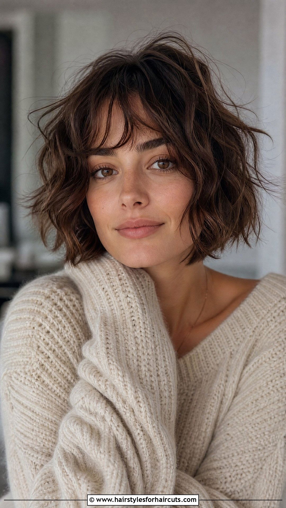 Messy Bob - 25 furry haircuts - 25 furry haircuts