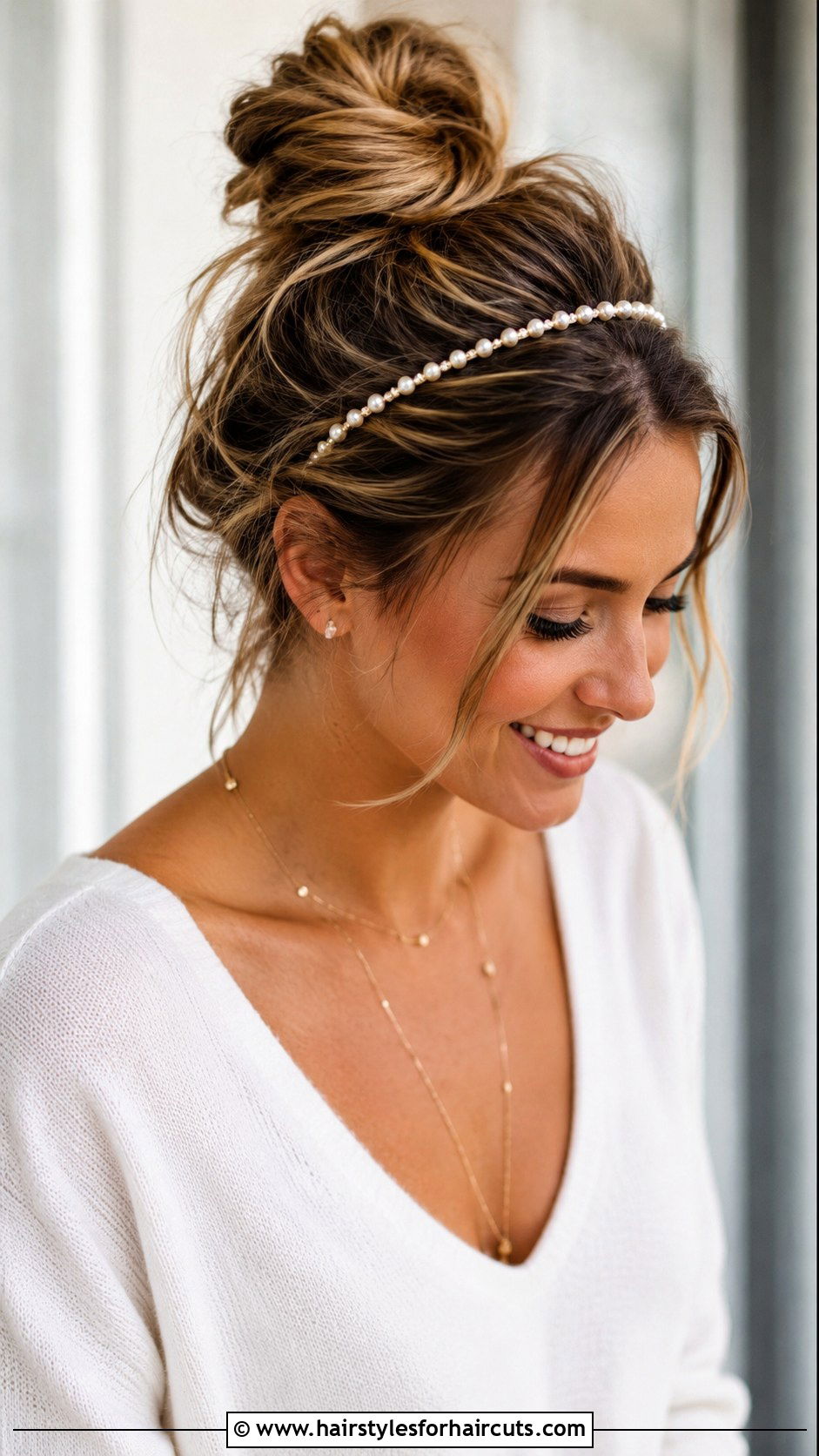 Messy Bun With Headband - 25 kentucky derby hairstyles - 25 kentucky derby hairstyles