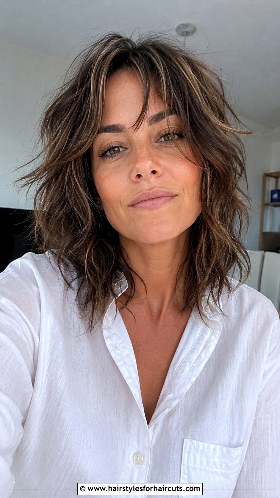 Messy Choppy Layers - 25 choppy edgy haircuts for medium length hair - 25 choppy edgy haircuts for medium length hair