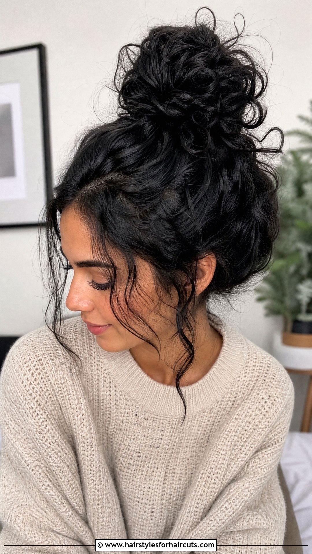 Messy Curly Bun For Black Hair - 25 cute bun hairstyles for black hair - 25 cute bun hairstyles for black hair