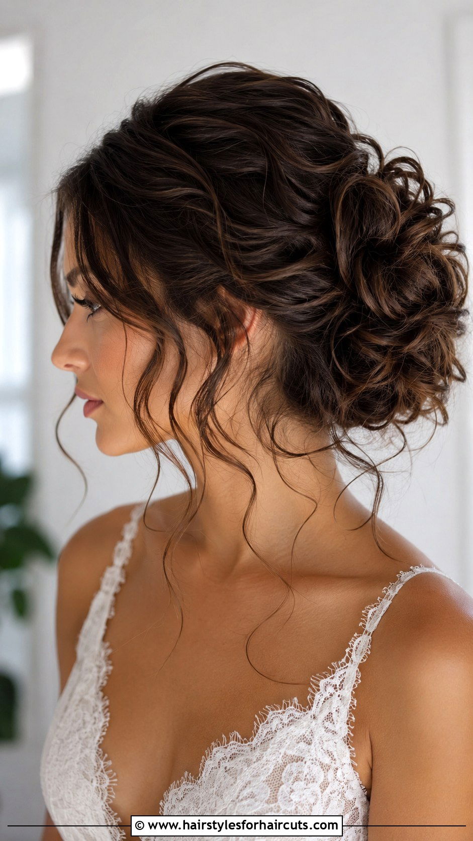 Messy Curly Updo Hoco - 25 hoco hairstyles for curly hair - 25 hoco hairstyles for curly hair