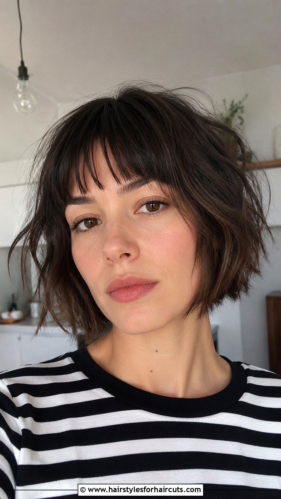 Messy French Bob - 25 grunge hairstyles for short hair - 25 grunge hairstyles for short hair
