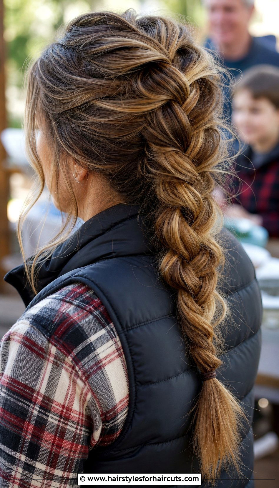 Messy French Braid - 25 fall hairstyles for long hair - 25 fall hairstyles for long hair
