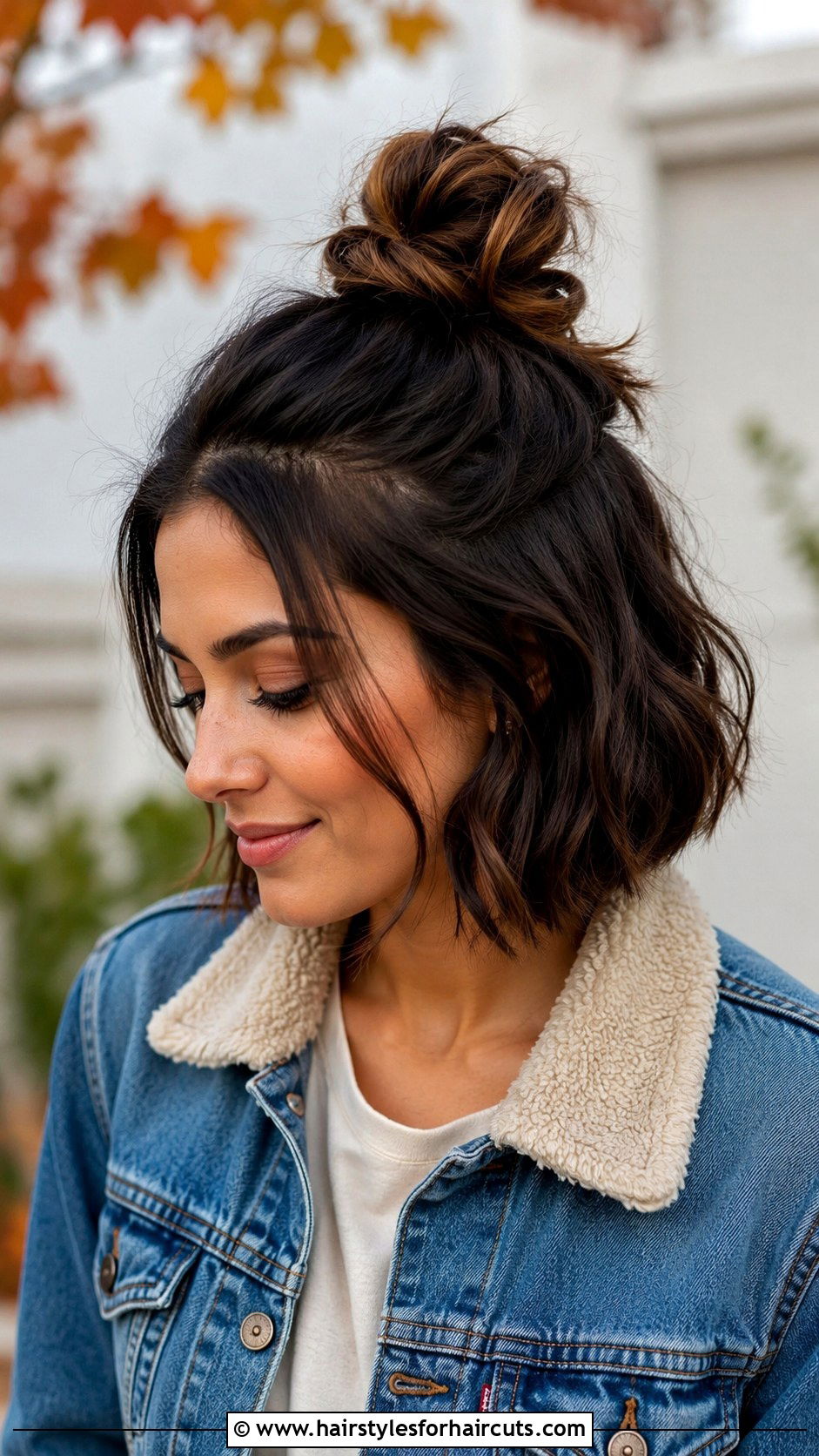Messy French Twist Short Hair - 25 cute updo hairstyles for short hair - 25 cute updo hairstyles for short hair