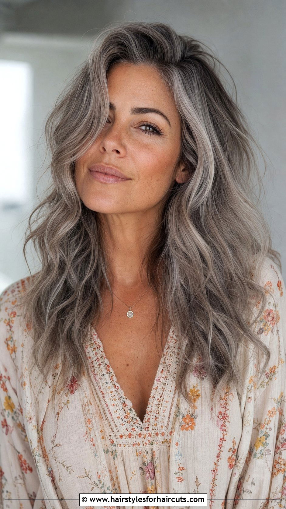 Messy Grey Beach Waves - 25 low maintenance medium length layered grey hairstyles - 25 low maintenance medium length layered grey hairstyles
