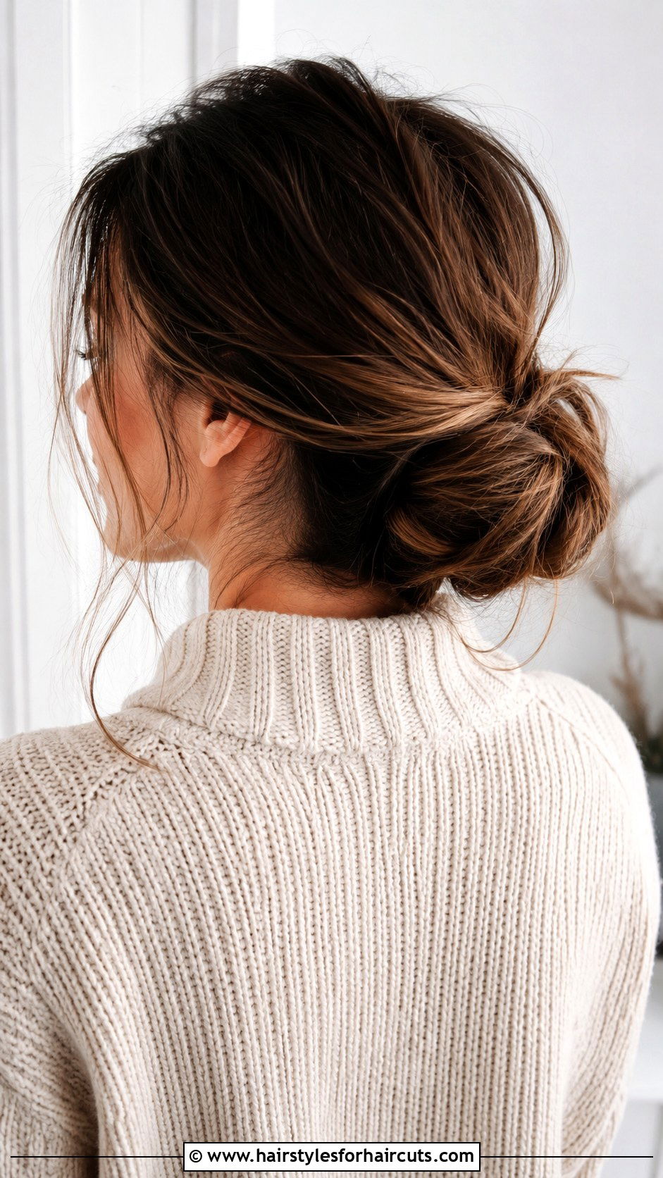 Messy Low Bun - 25 5 minute hairstyles - 25 5 minute hairstyles