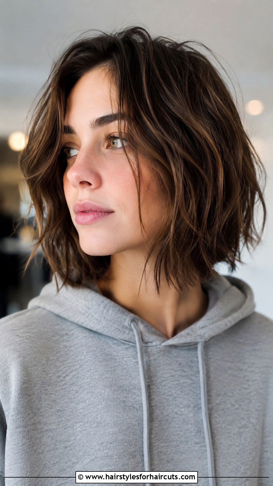 Messy Medium Bob - 25 haircuts medium hair - 25 haircuts medium hair