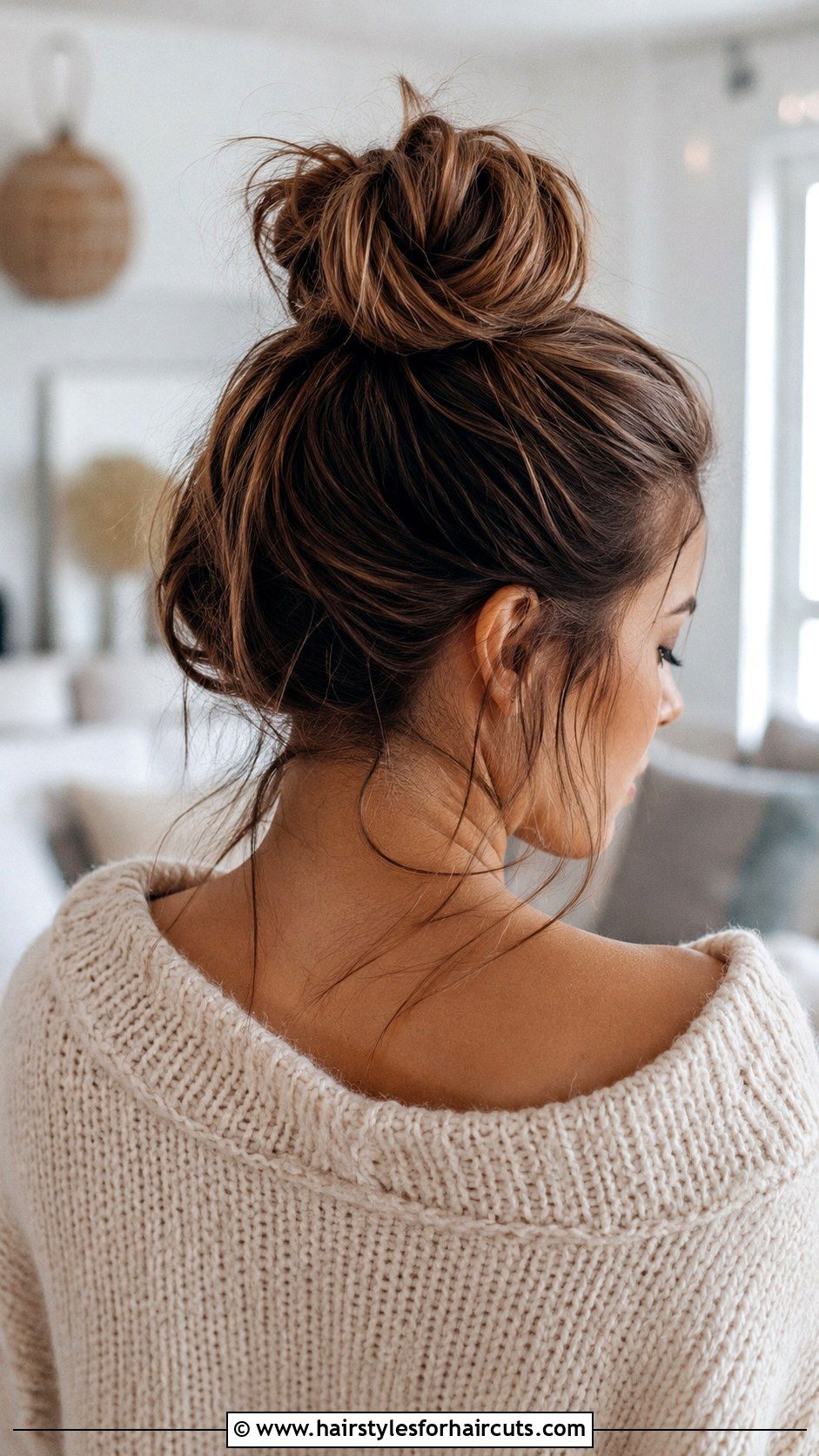 Messy Medium Bun - 25 hairstyles women medium length - 25 hairstyles women medium length