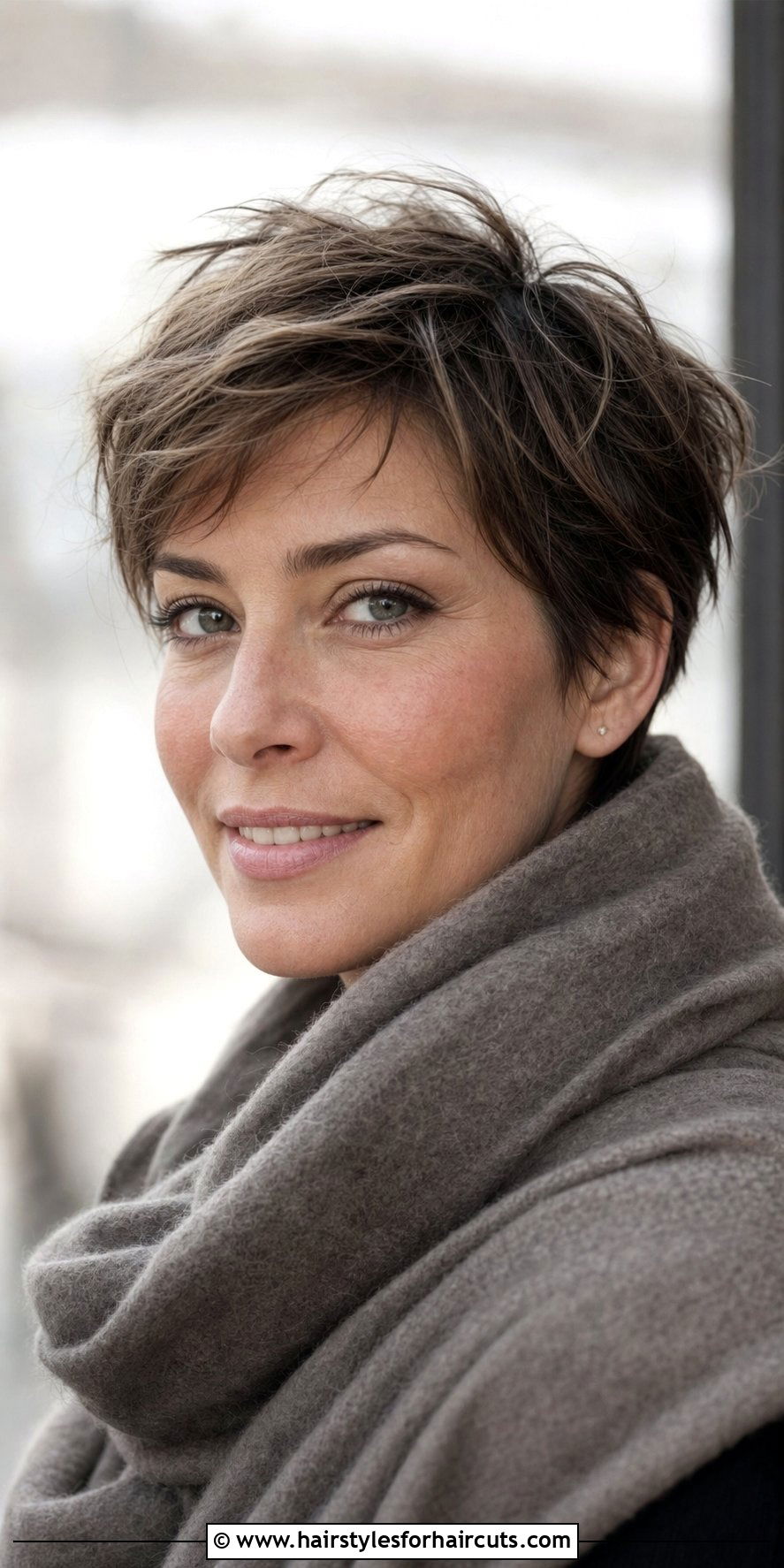 Messy Pixie For Fine Hair - 25 fine hair short haircuts - 25 fine hair short haircuts