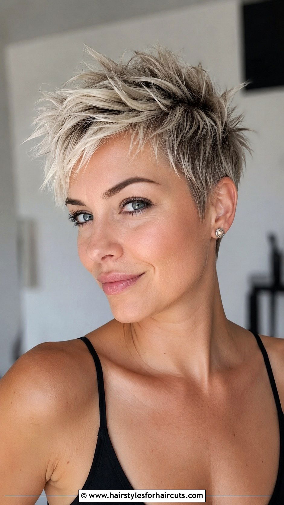 Messy Pixie Haircut - 25 messy haircuts - 25 messy haircuts