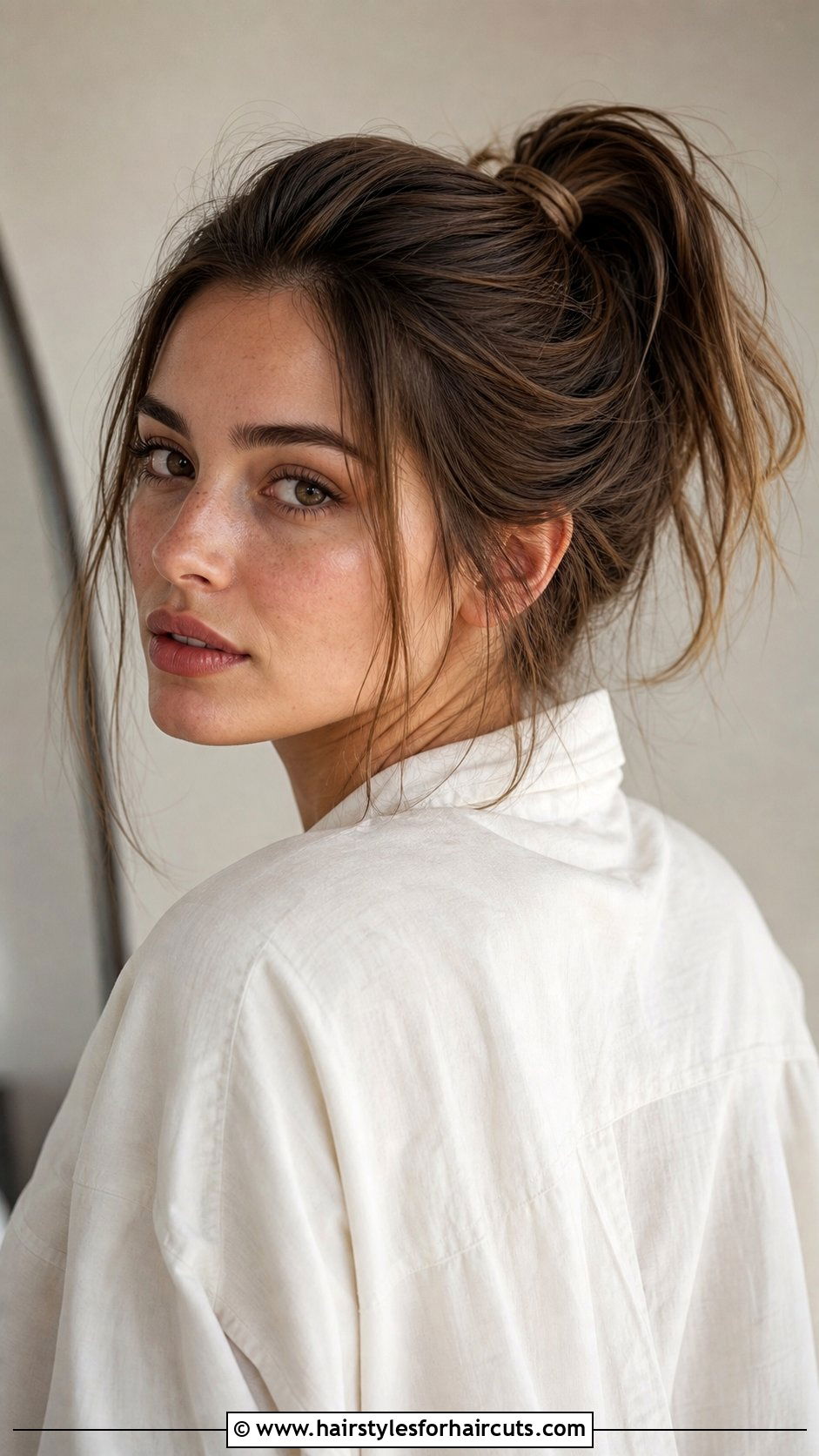 Messy Ponytail For Medium Hair - 25 cute hairstyles for medium hair - 25 cute hairstyles for medium hair