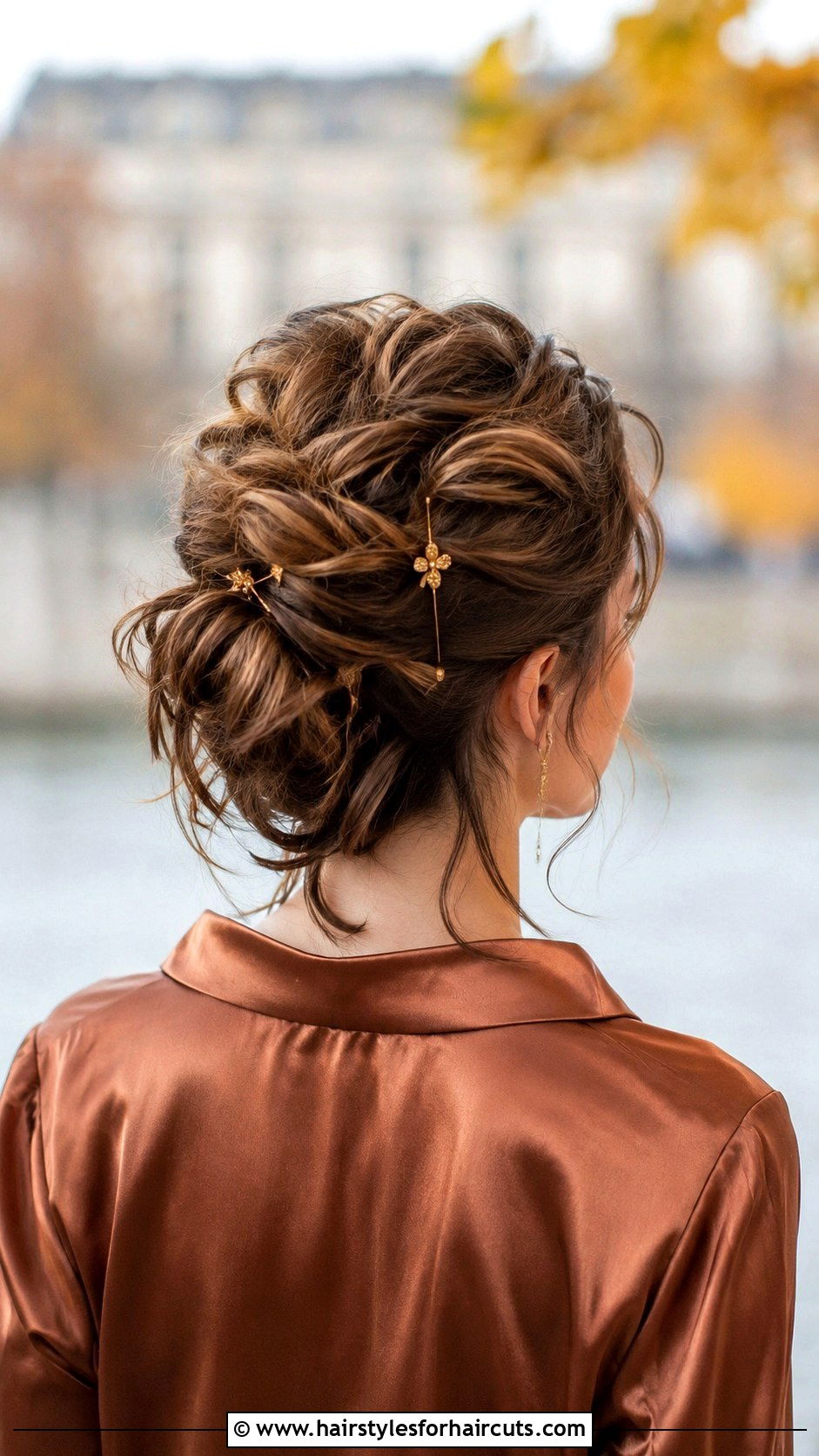 Messy Twisted Updo Long Hair - 25 messy hairstyles female long hair - 25 messy hairstyles female long hair