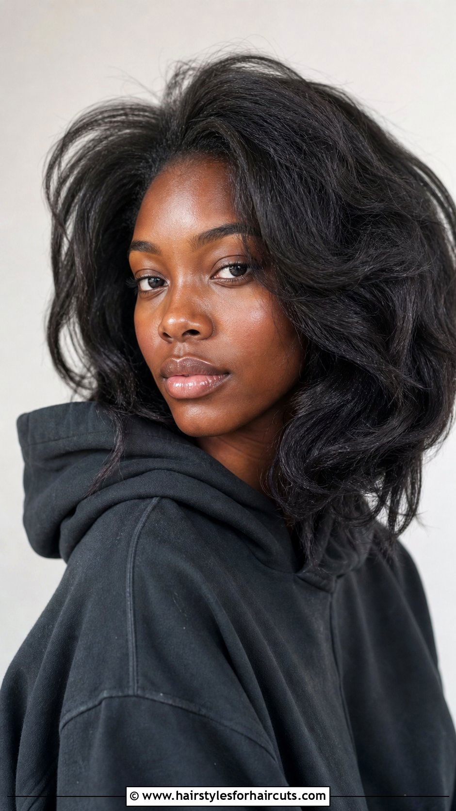 Messy Volume Blowout - 25 shoulder length blowout hairstyles for black hair - 25 shoulder length blowout hairstyles for black hair