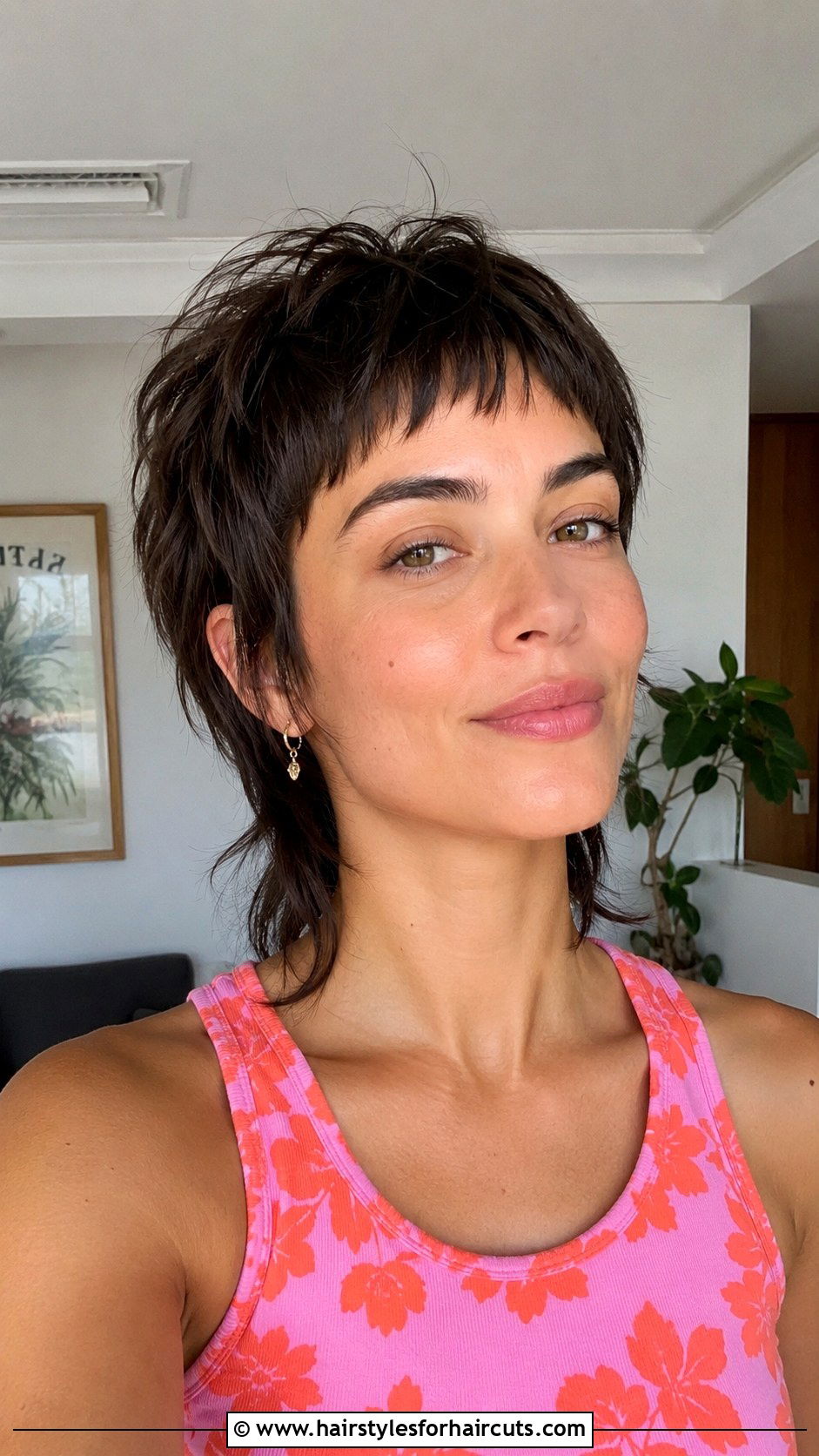Micro Bang Layered Haircut - 25 bang haircuts for thin hair - 25 bang haircuts for thin hair