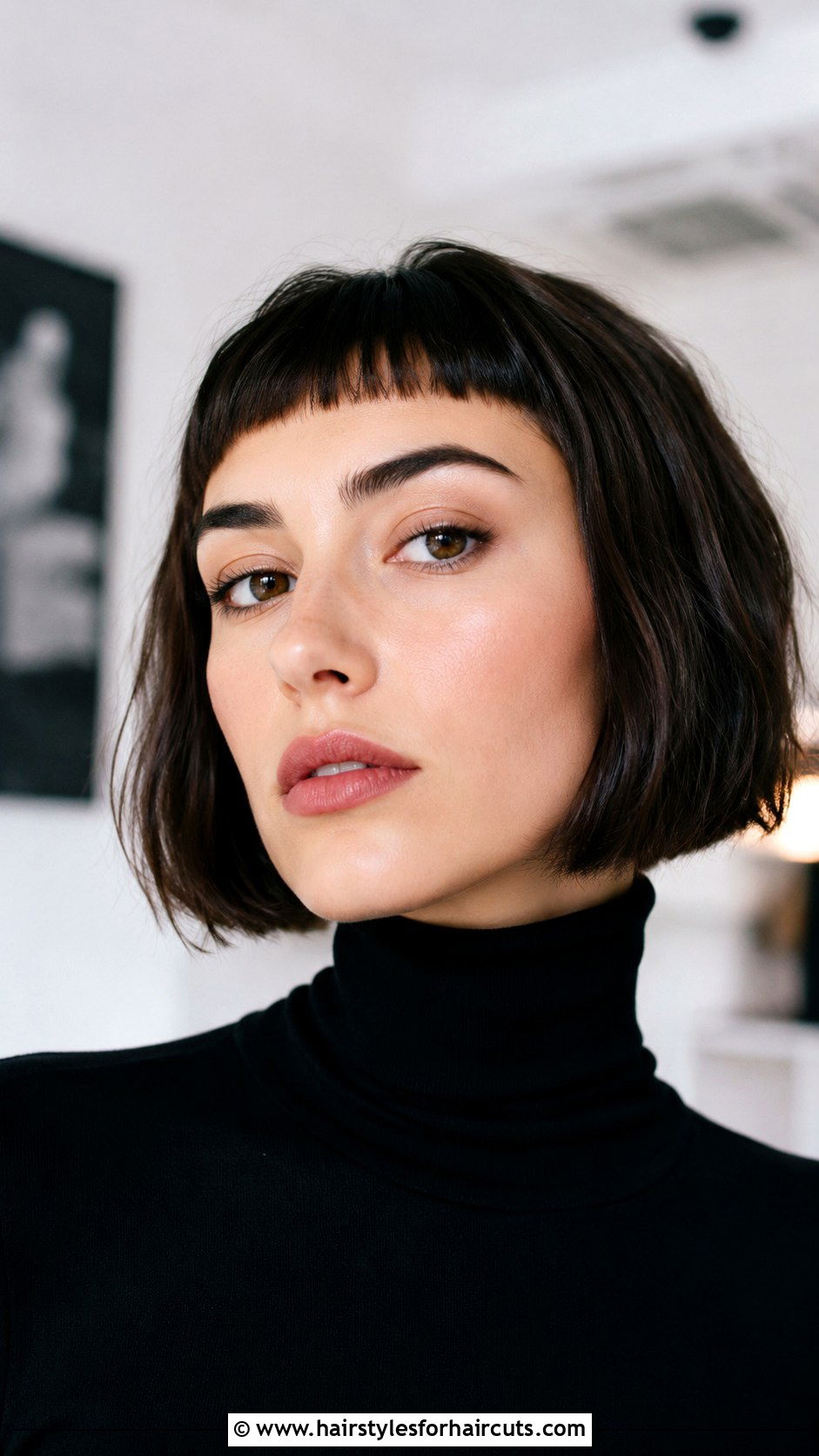 Micro Bangs Bob - 25 haircuts membership - 25 haircuts membership