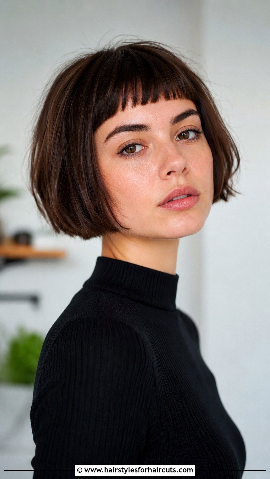 Micro Bangs Bob Haircut - 25 cute hairstyles thin hair - 25 cute hairstyles thin hair
