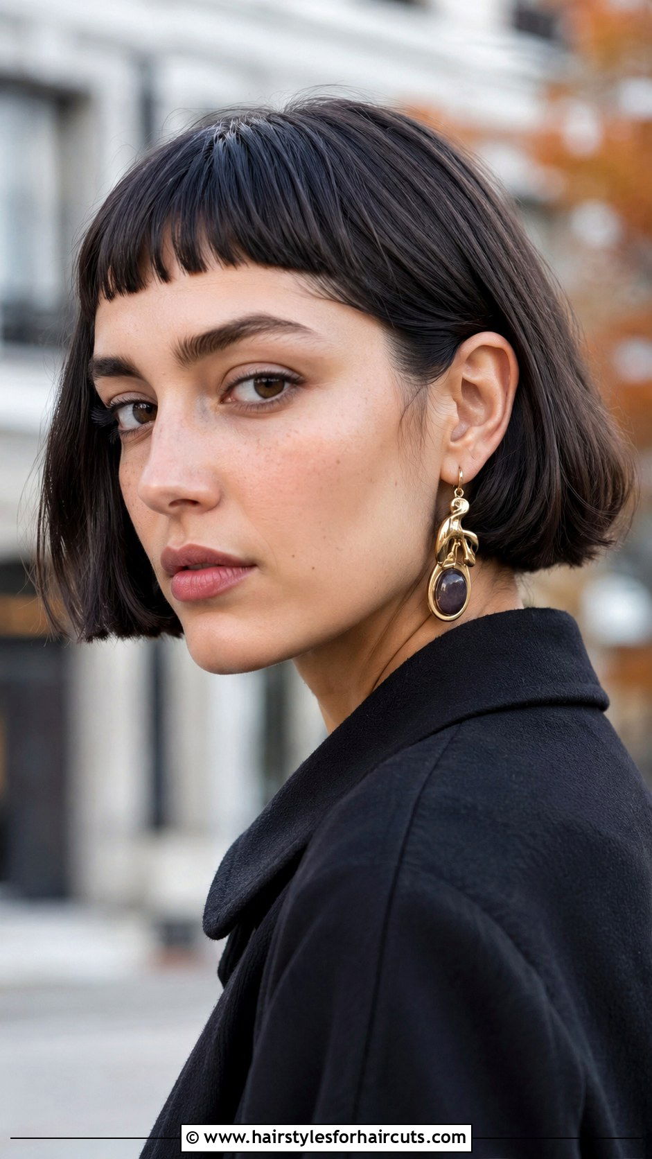 Micro Bangs Bob Haircut - 25 haircuts city - 25 haircuts city