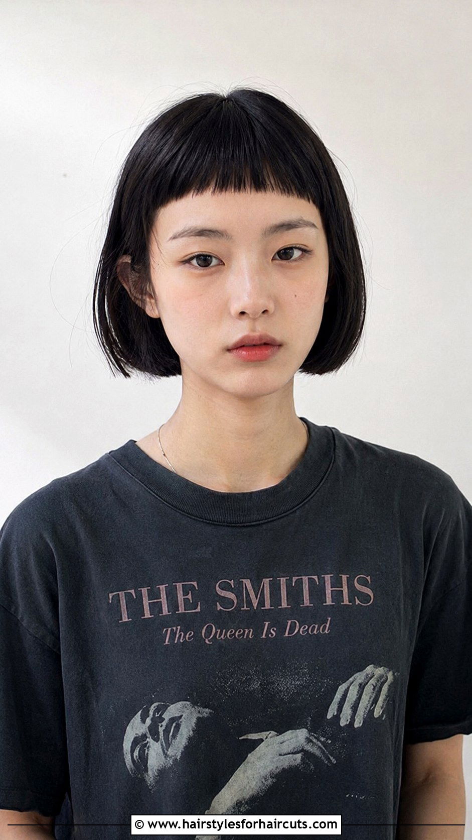 Micro Bangs Bob Haircut For Asian Women - 25 asian facial hairstyles - 25 asian facial hairstyles