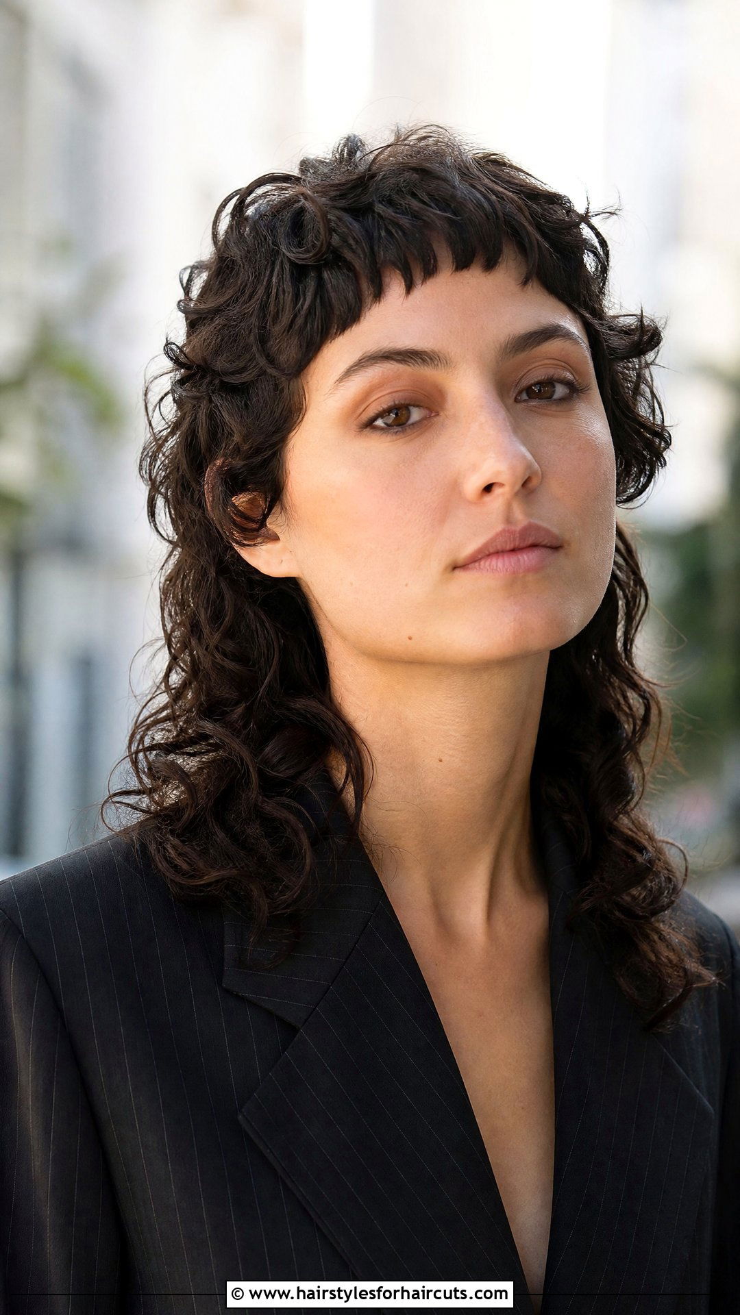 Micro Bangs Jellyfish Haircut Curly Hair - 25 jellyfish haircuts curly hair - 25 jellyfish haircuts curly hair