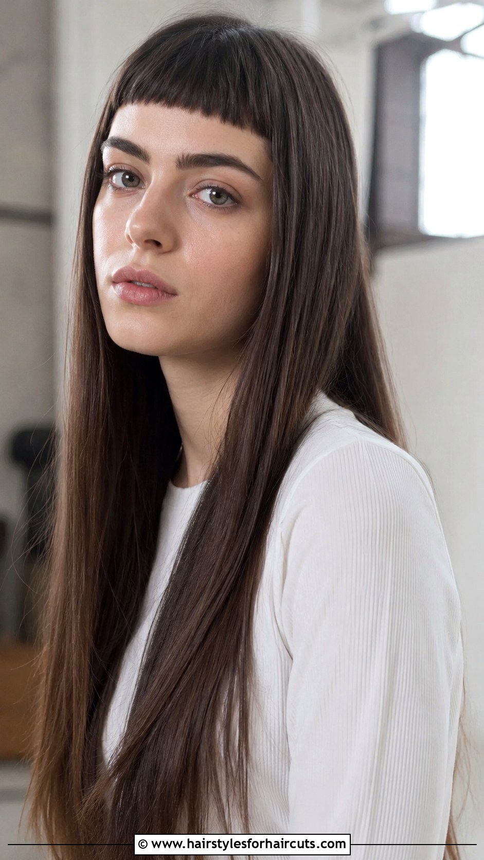 Micro Bangs Long Straight Hair - 25 haircuts for very long straight hair - 25 haircuts for very long straight hair