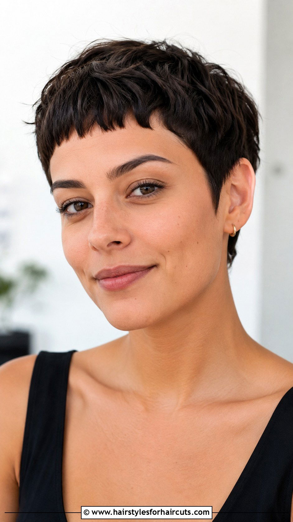 Micro Bangs Pixie Haircut - 25 best haircuts places - 25 best haircuts places