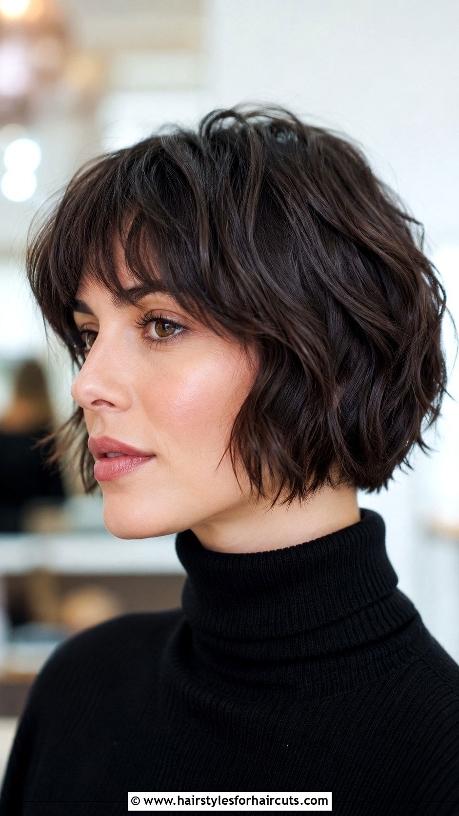 Micro Blunt Bob For Wavy Hair - 25 blunt haircuts for wavy hair - 25 blunt haircuts for wavy hair
