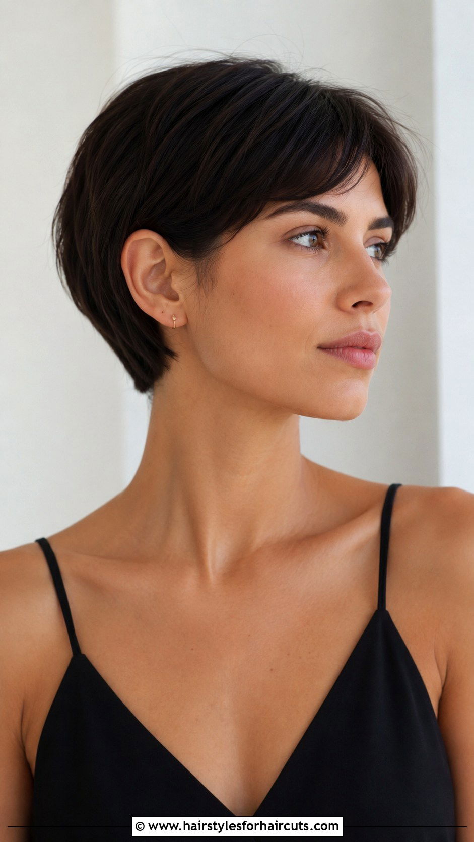 Micro Bob - 25 bob haircuts dark hair - 25 bob haircuts dark hair