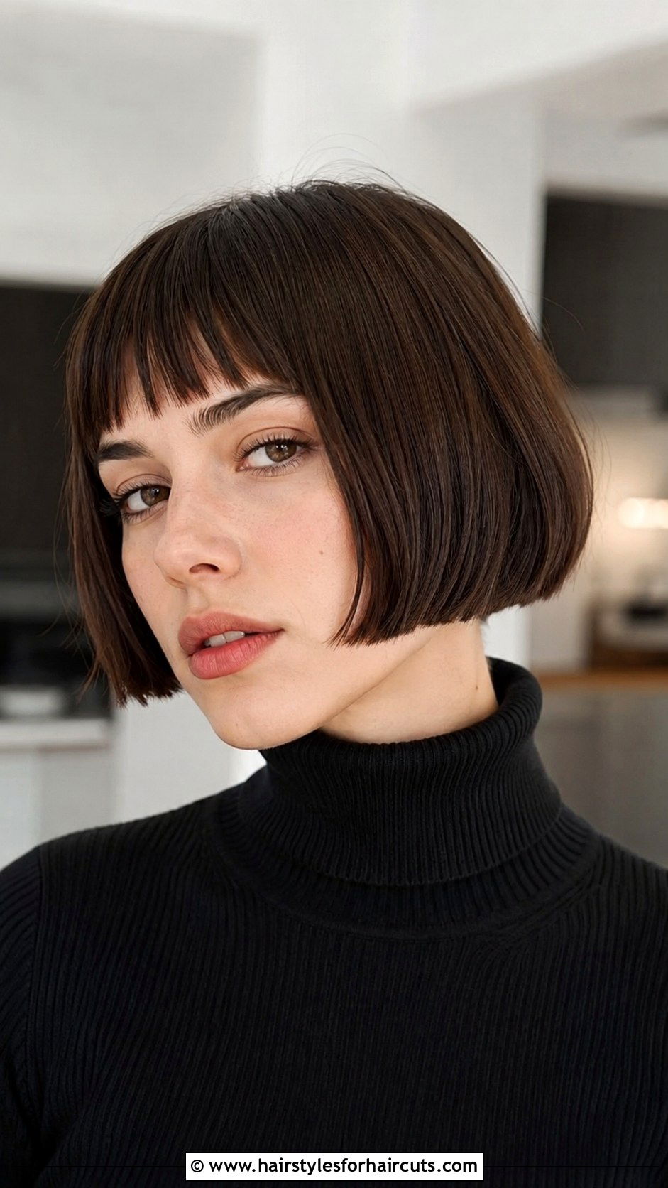 Micro Bob Haircut - 25 haircuts for fine thin hair women - 25 haircuts for fine thin hair women