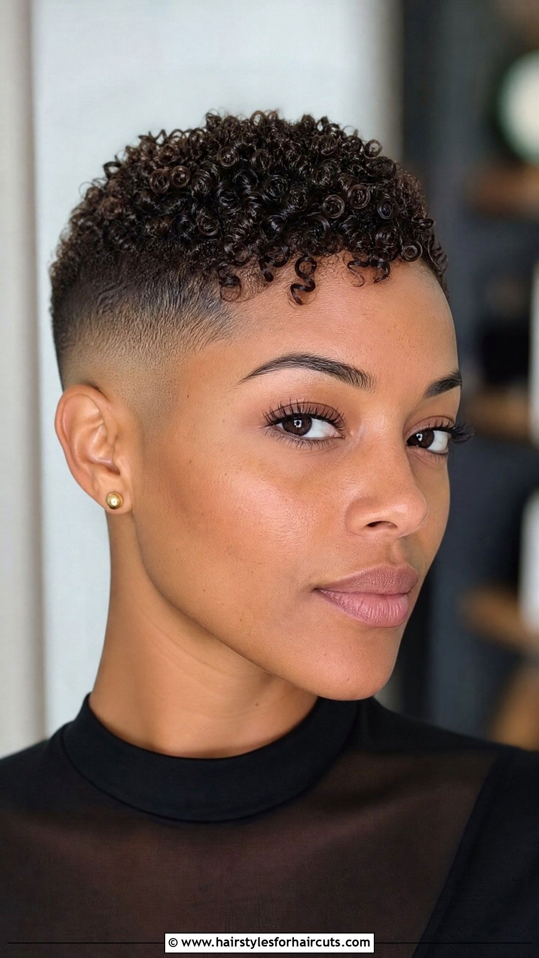 Micro Curly Pixie - 25 very curly hair hairstyles - 25 very curly hair hairstyles
