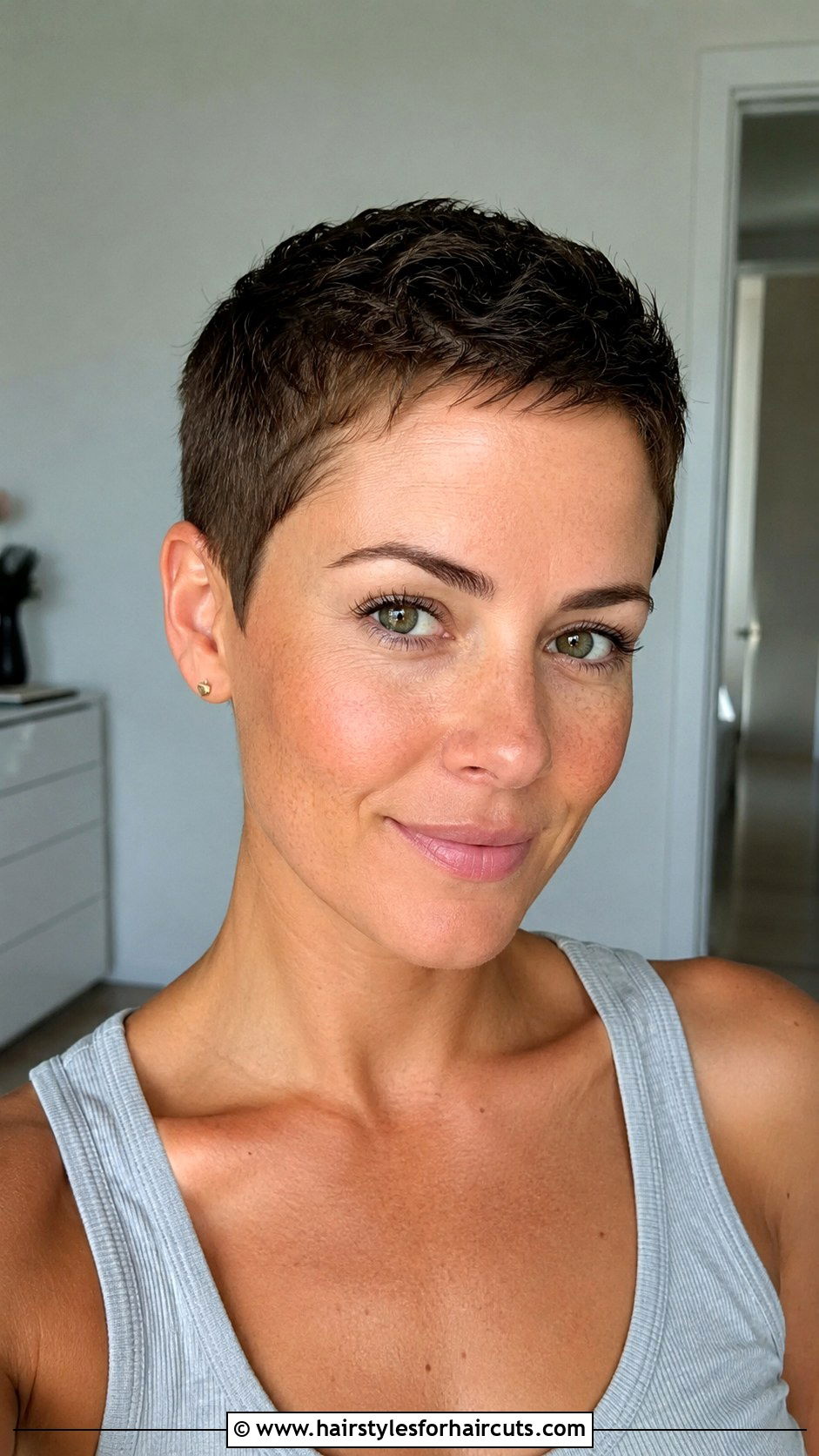 Micro Pixie Haircut - 25 pixie haircuts - 25 pixie haircuts