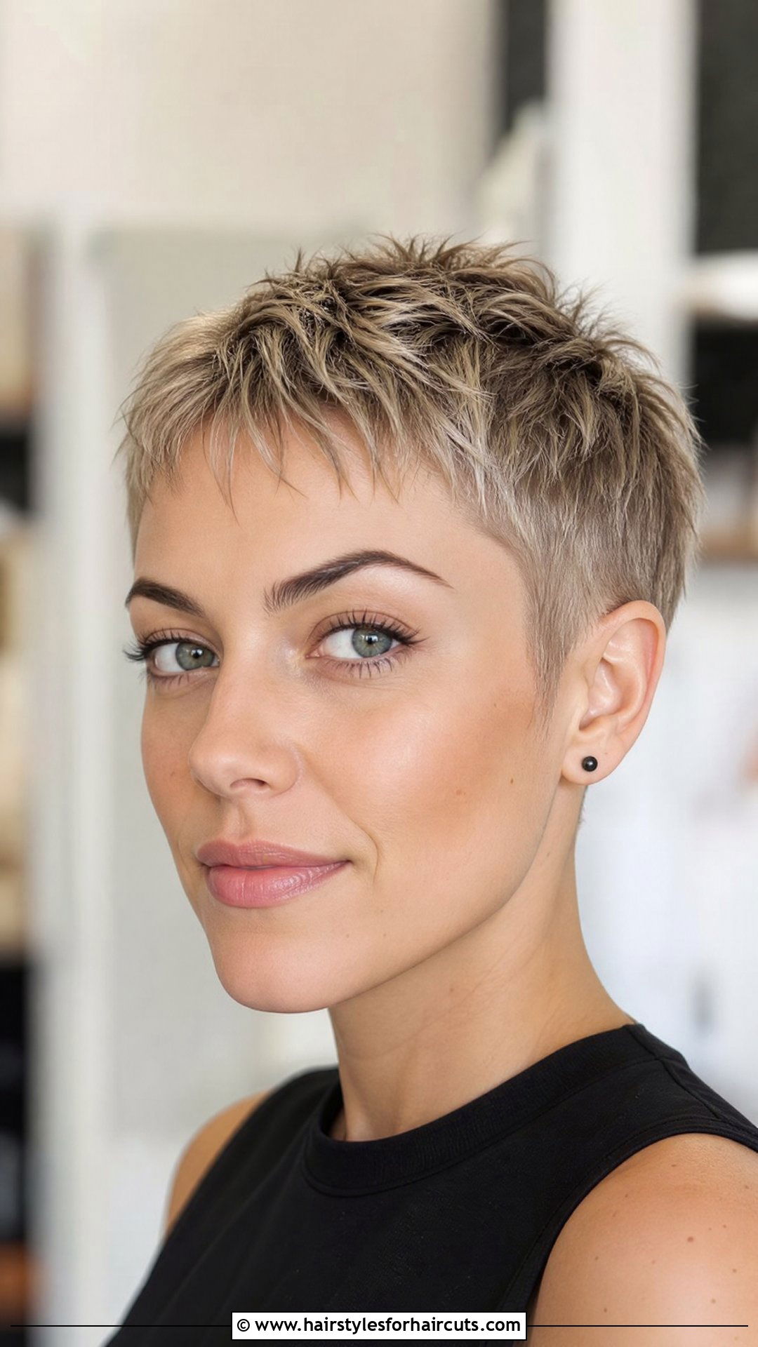 Micro Pixie with Choppy Bangs - 25 unique haircuts for short hair - 25 unique haircuts for short hair