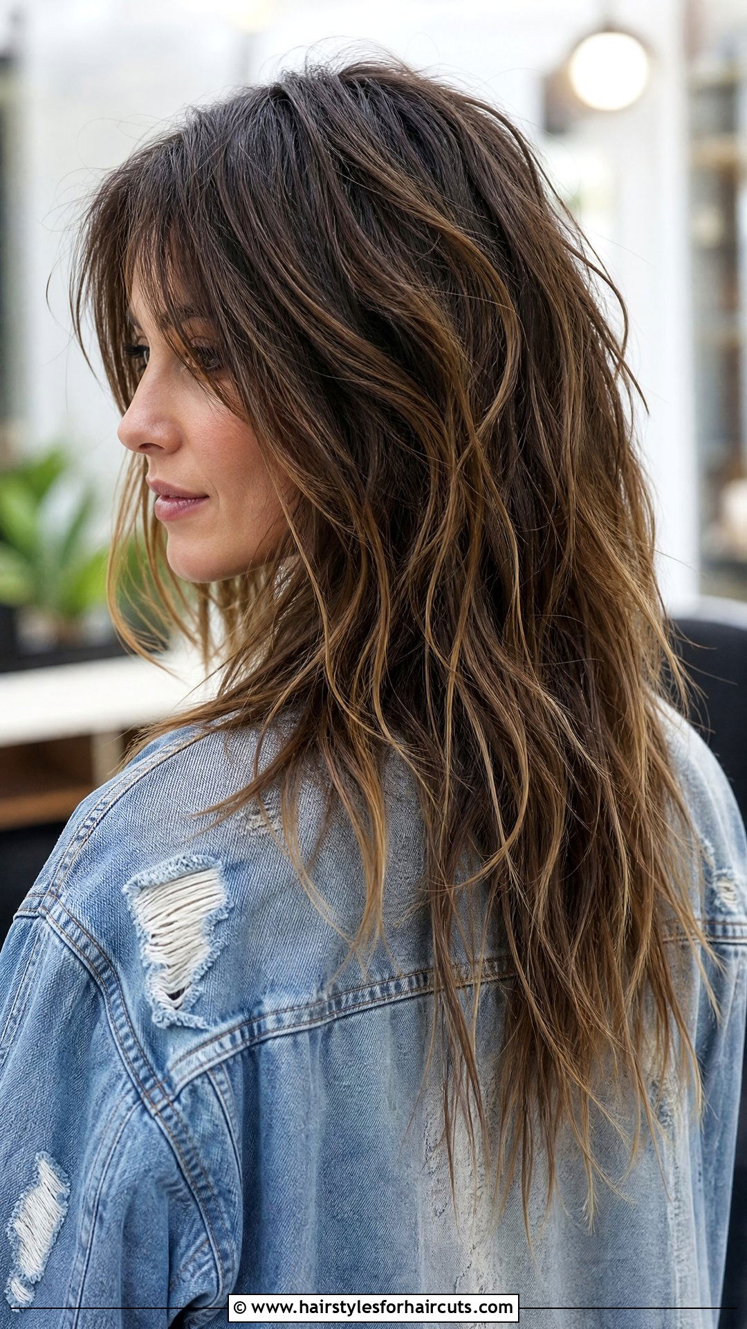 Mid Back Textured Shag - 25 mid back length haircuts - 25 mid back length haircuts