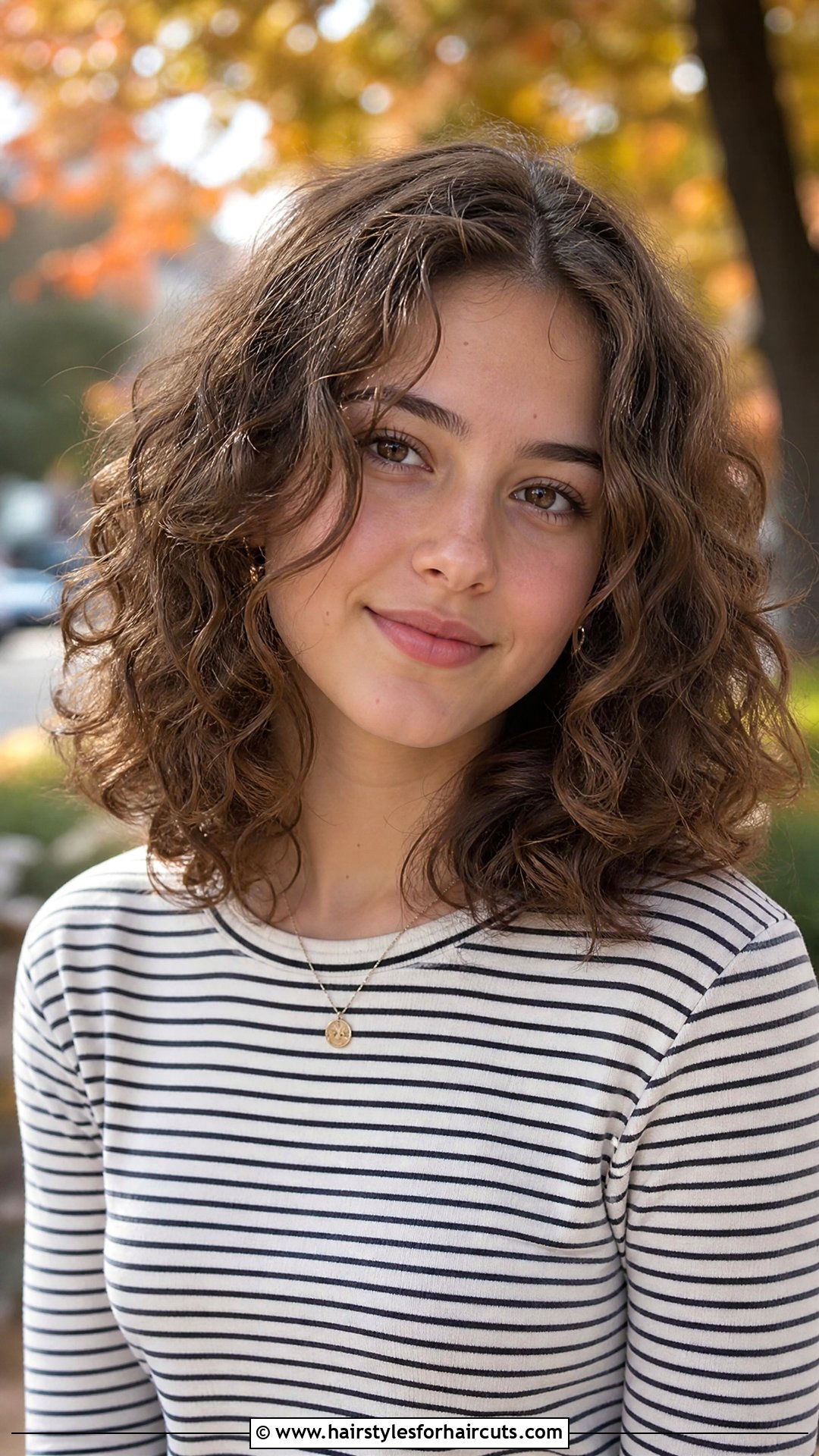 Mid Length Curly Layers - 25 best haircuts for curly hair girl - 25 best haircuts for curly hair girl