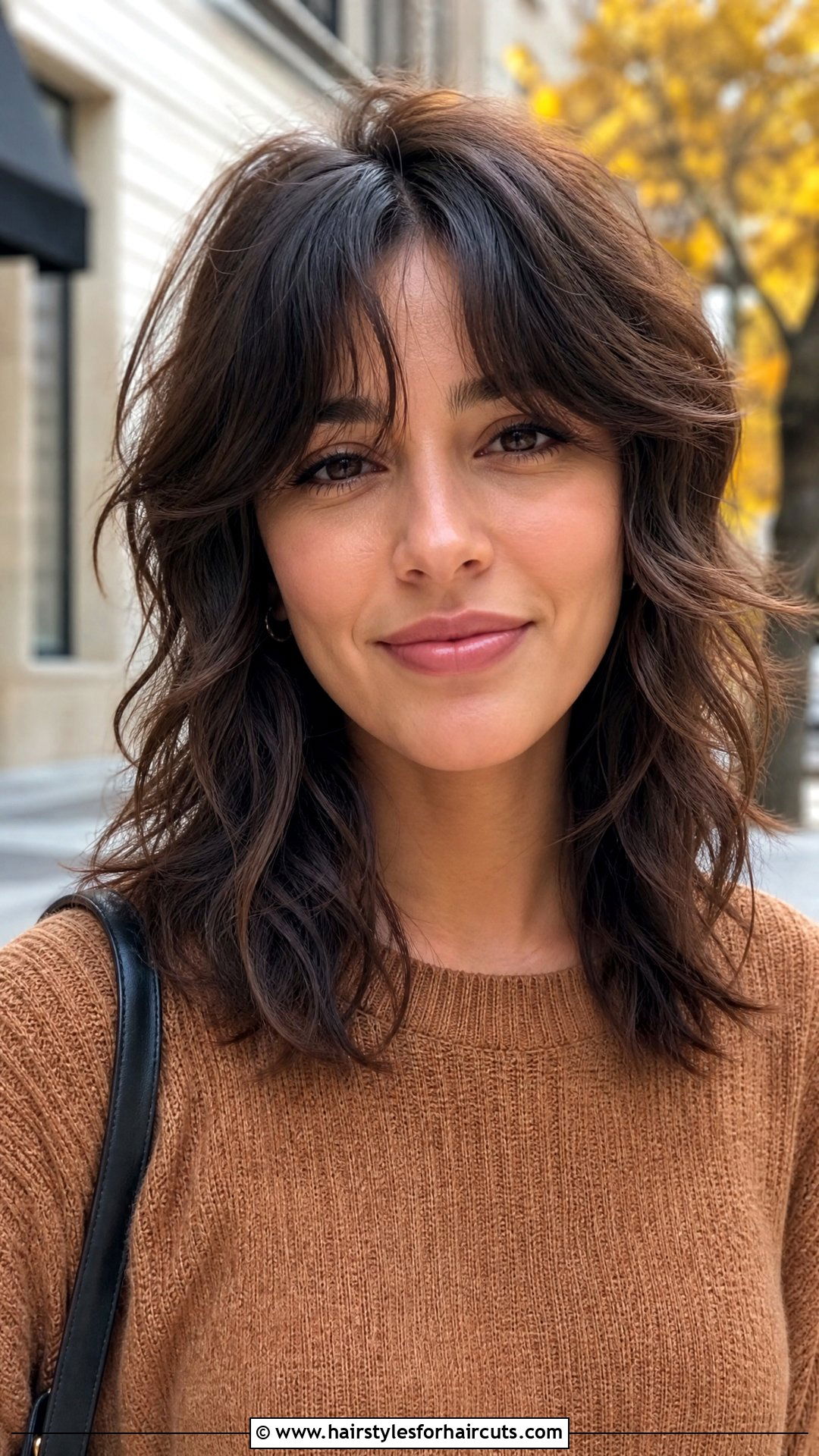Mid Length Shag With Curtain Fringe - 25 hairstyles with a fringe - 25 hairstyles with a fringe