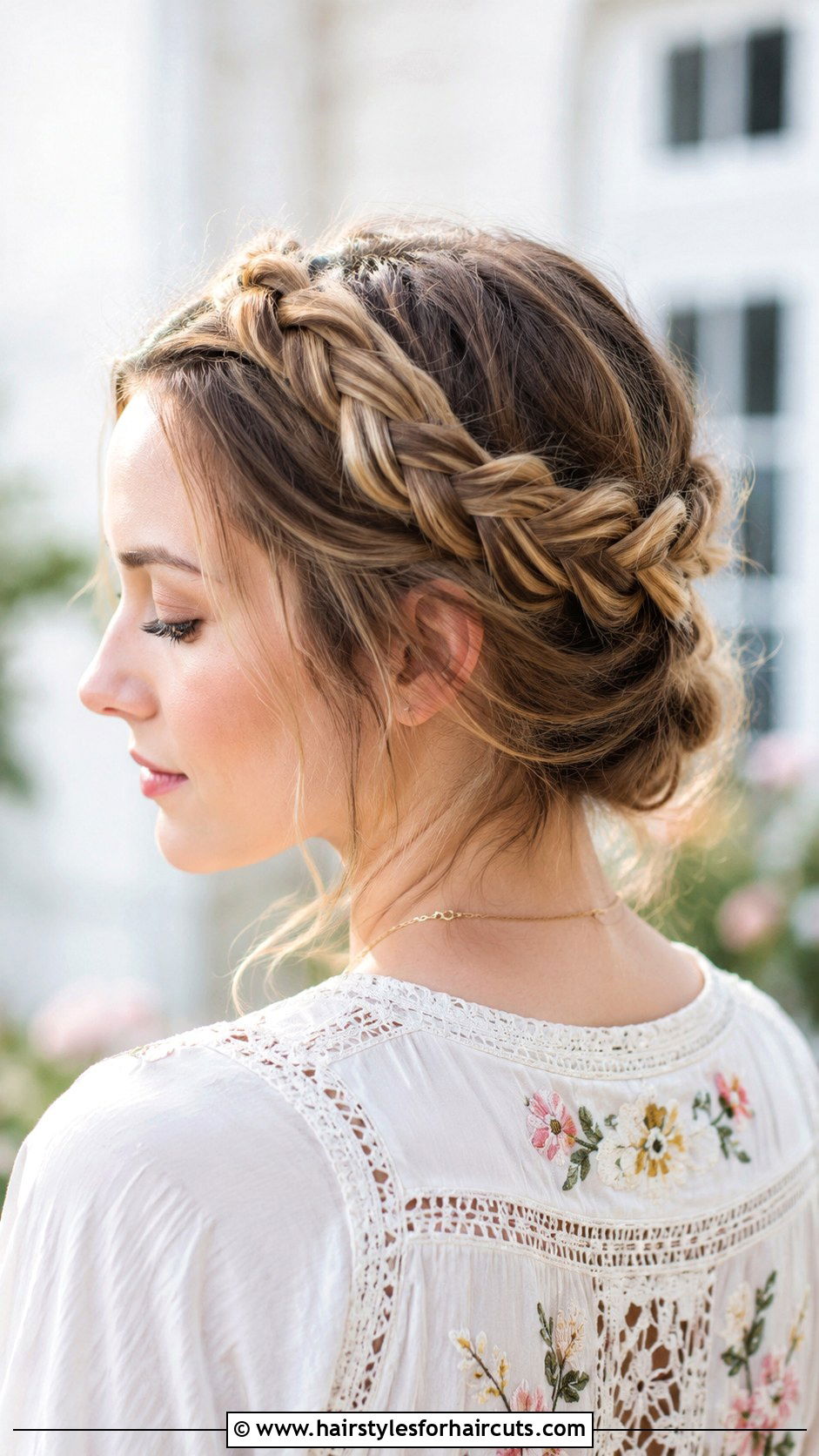 Milkmaid Braids For Long Hair - 25 easy hairstyles for long hair - 25 easy hairstyles for long hair
