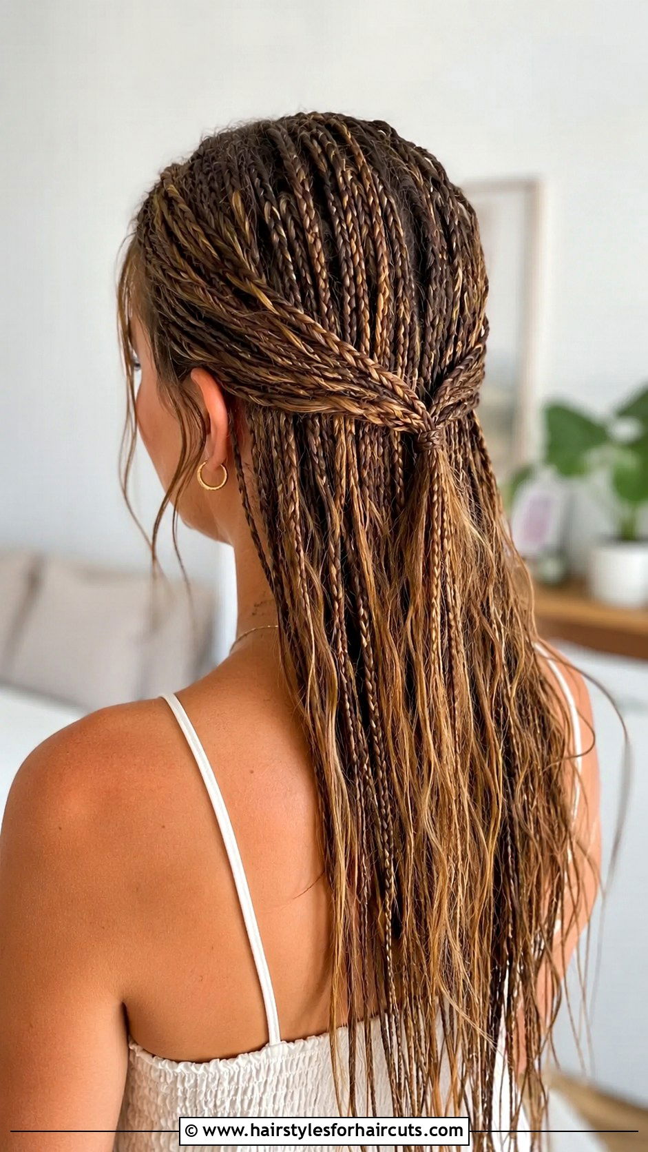 Mini Braid Half Updo For Straight Hair - 25 cute hairstyles for straight hair - 25 cute hairstyles for straight hair