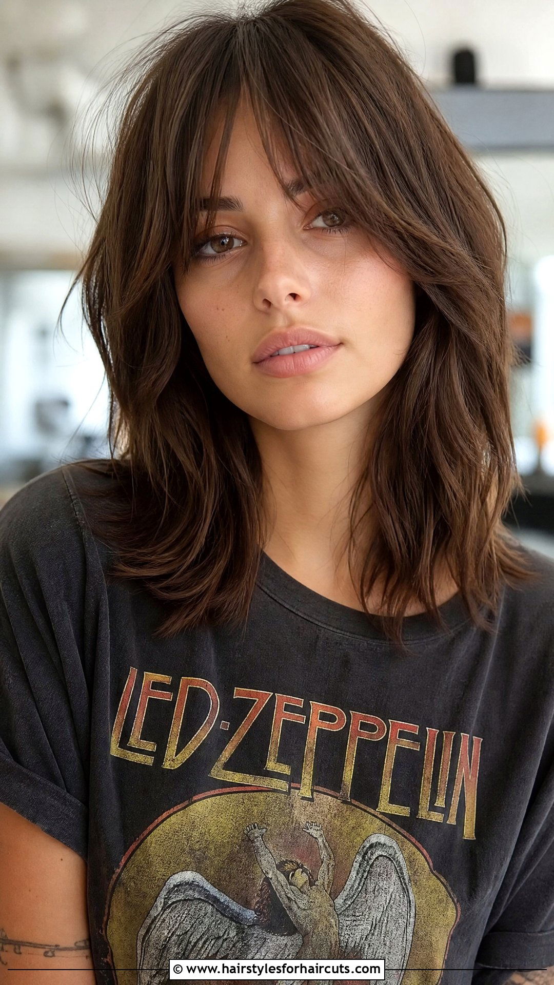 Modern Shag For Straight Brown Hair - 25 haircuts for straight brown hair - 25 haircuts for straight brown hair