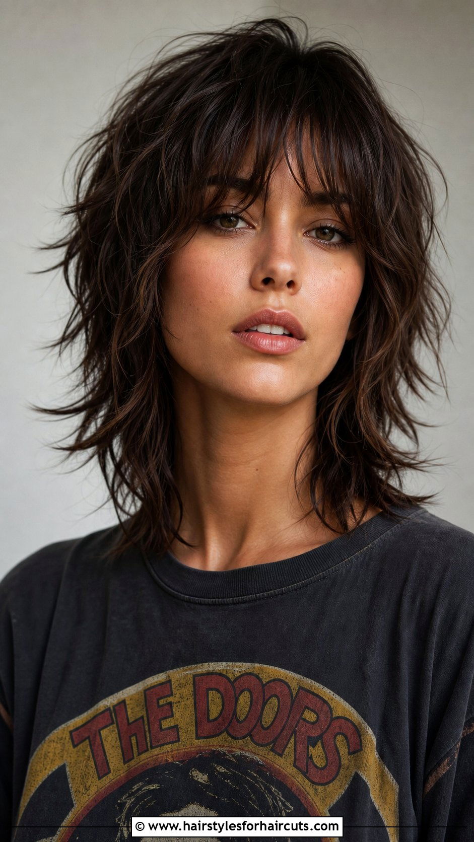 Modern Shag Haircut - 25 haircuts for round faces - 25 haircuts for round faces