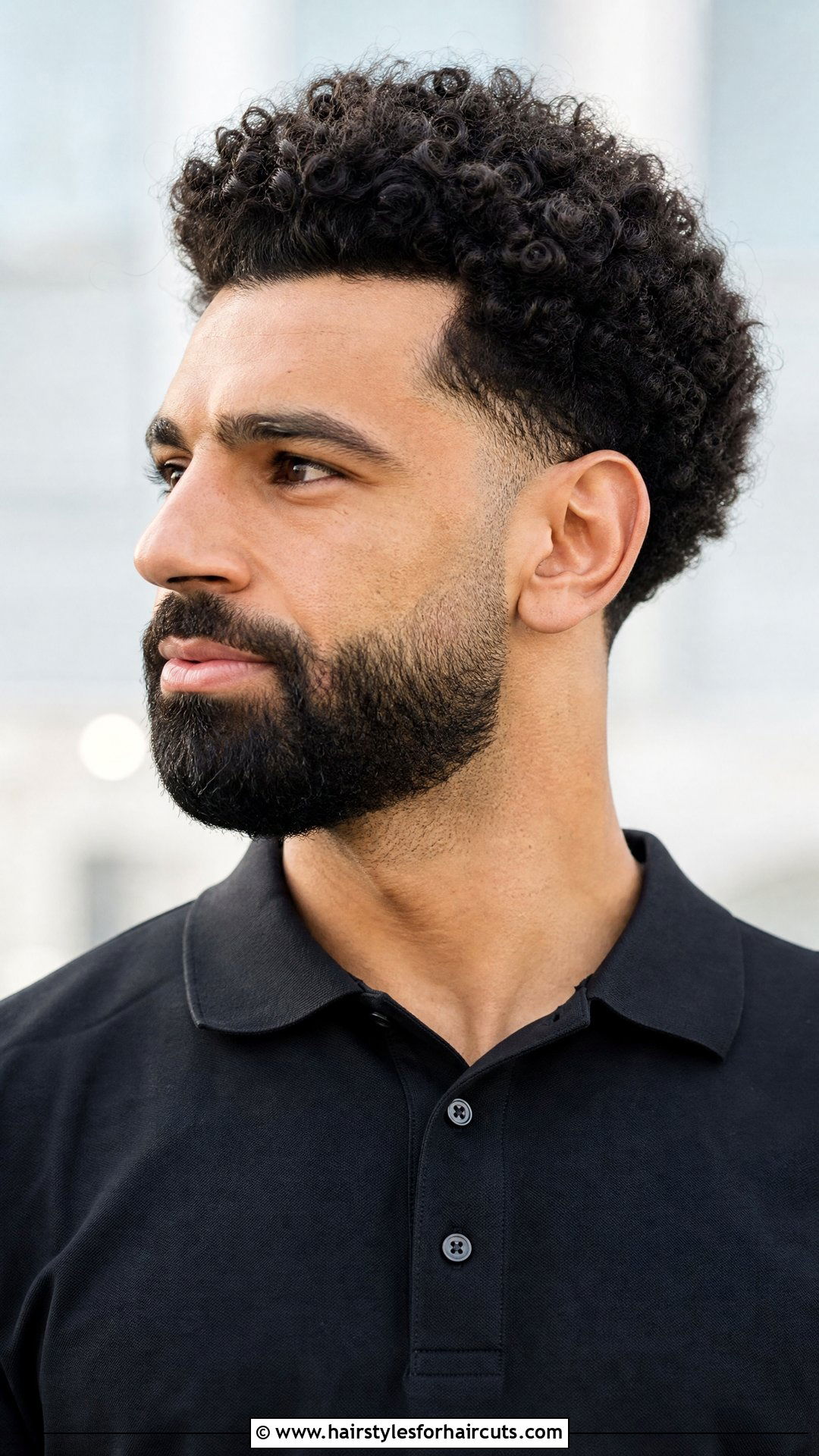 Mohamed Salah Afro Temple Fade Hairstyle - 25 football player hairstyles photo - 25 football player hairstyles photo