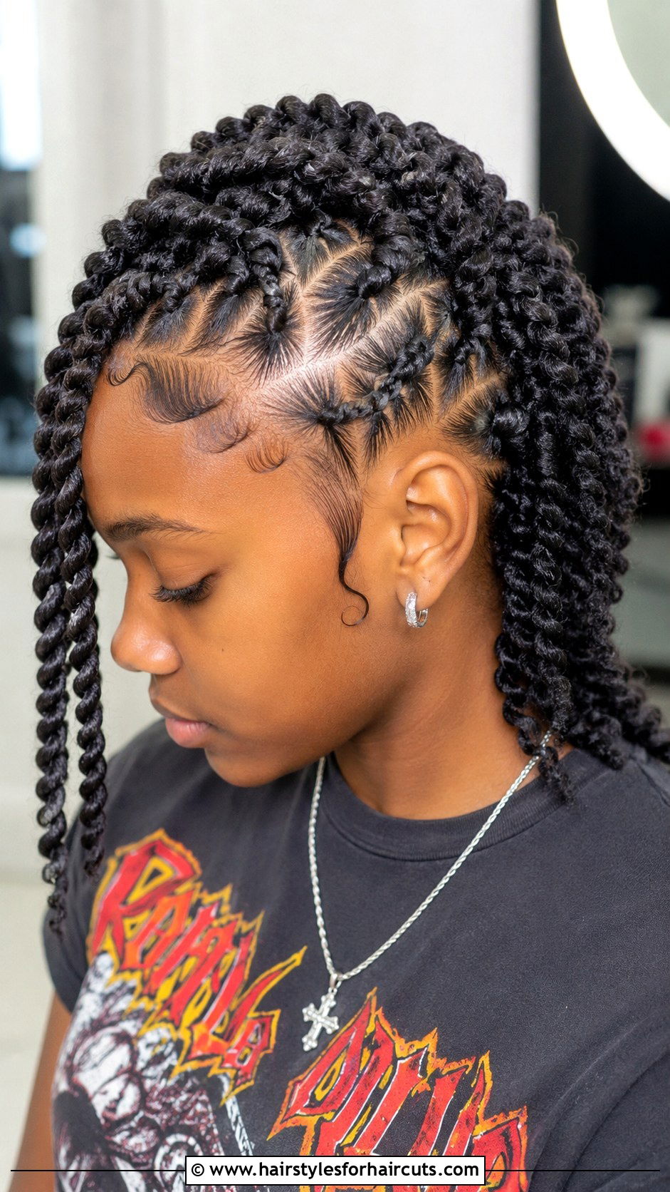 Mohawk With Twists - 25 black girl hairstyles - 25 black girl hairstyles